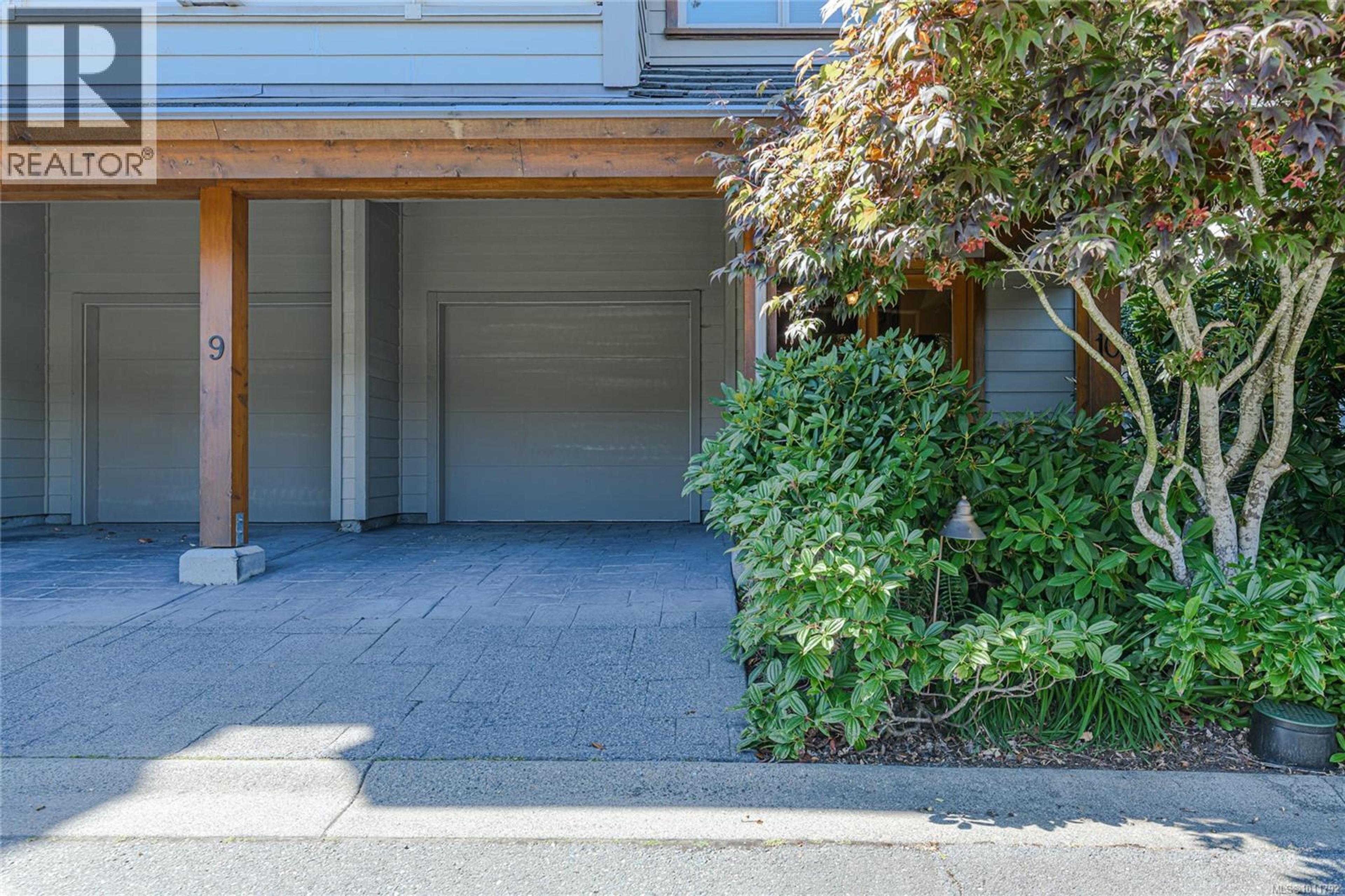 115 Upper Ganges Road, Salt Spring Island - Exteriors - Photo 3