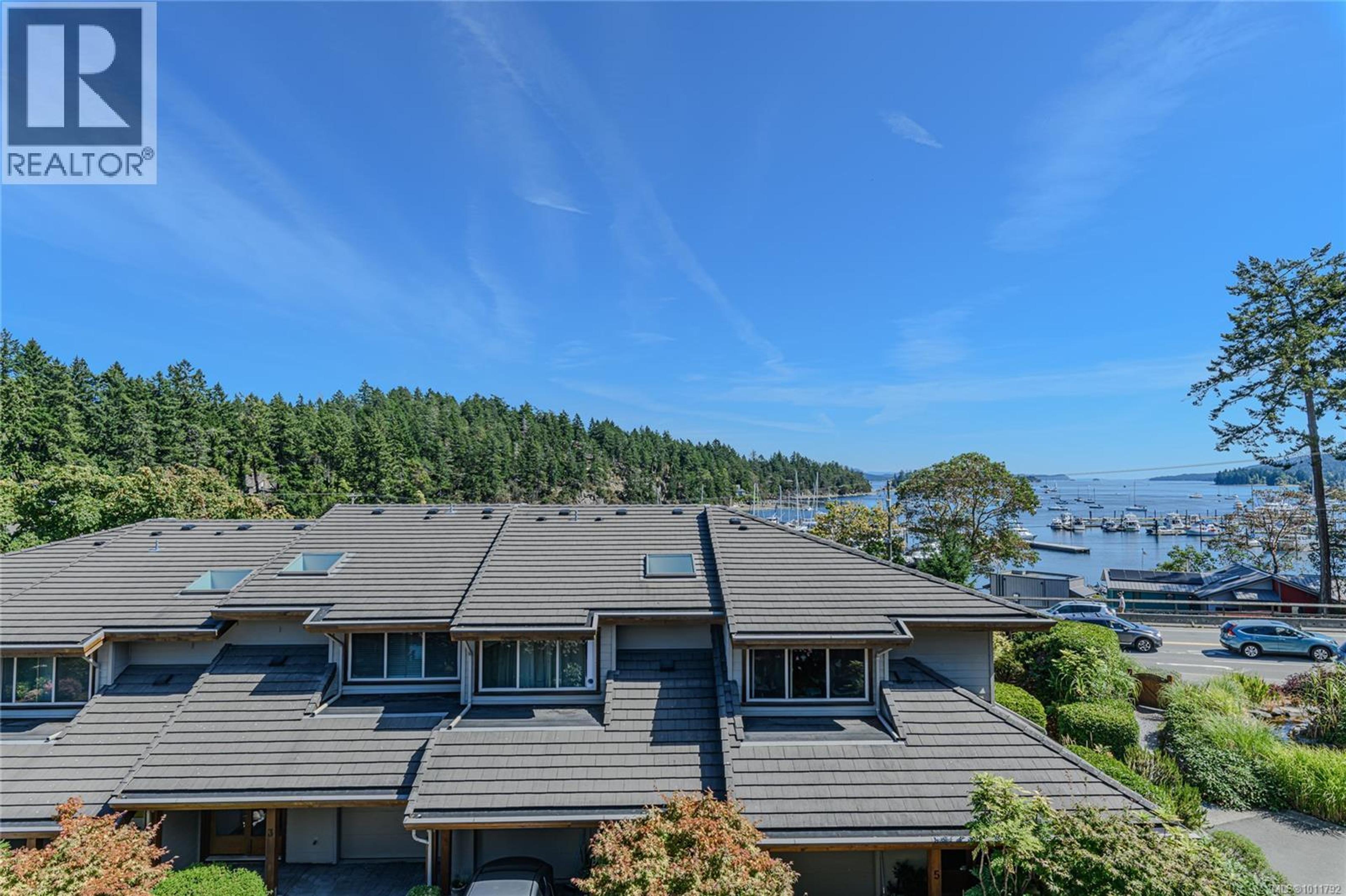 115 Upper Ganges Road, Salt Spring Island - Exteriors - Full Complex View - Photo 4