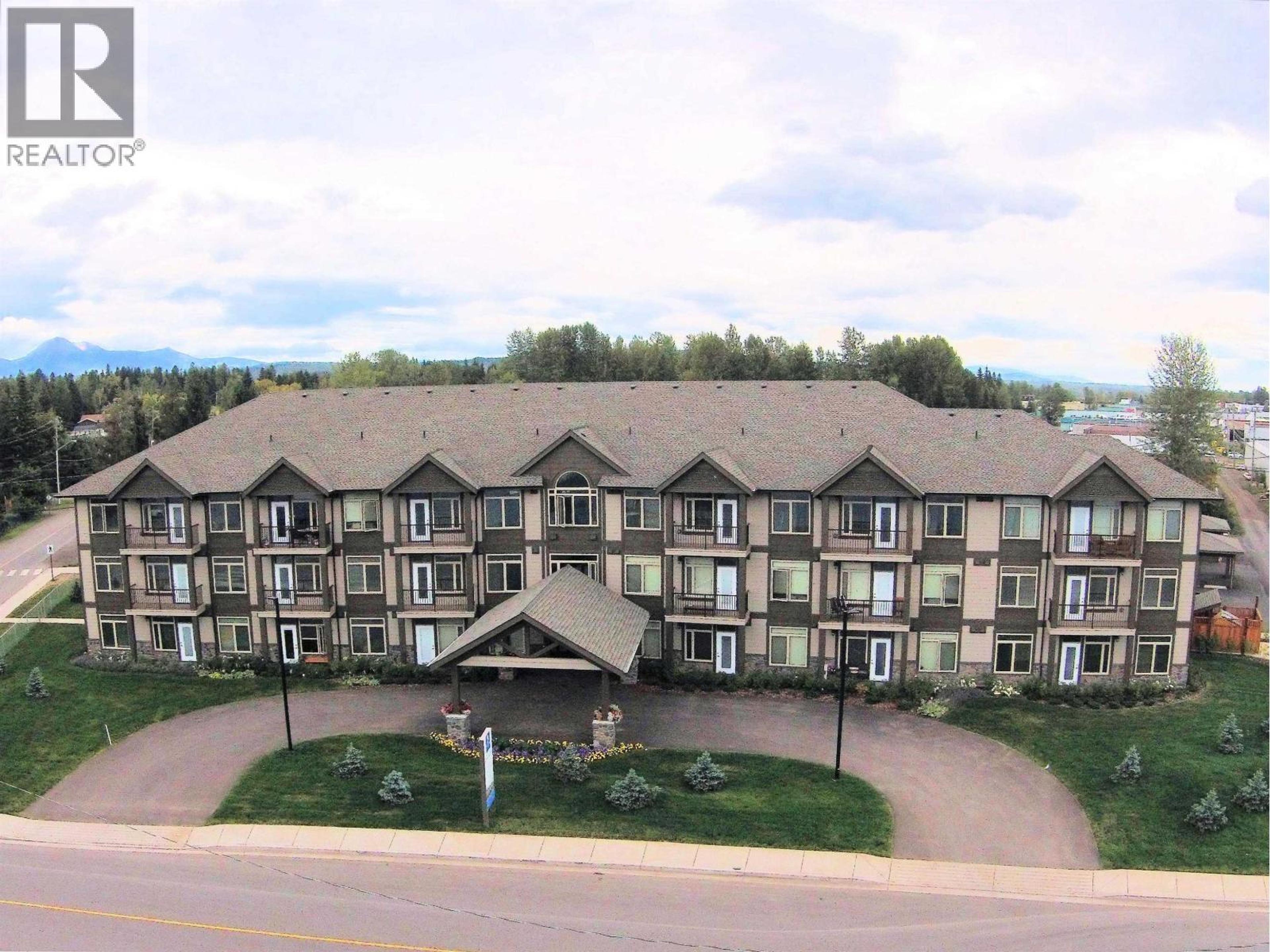 105 3684 PRINCESS CRESCENT, Smithers - Exteriors - Full Complex View, Drone/Aerial View - Photo 1