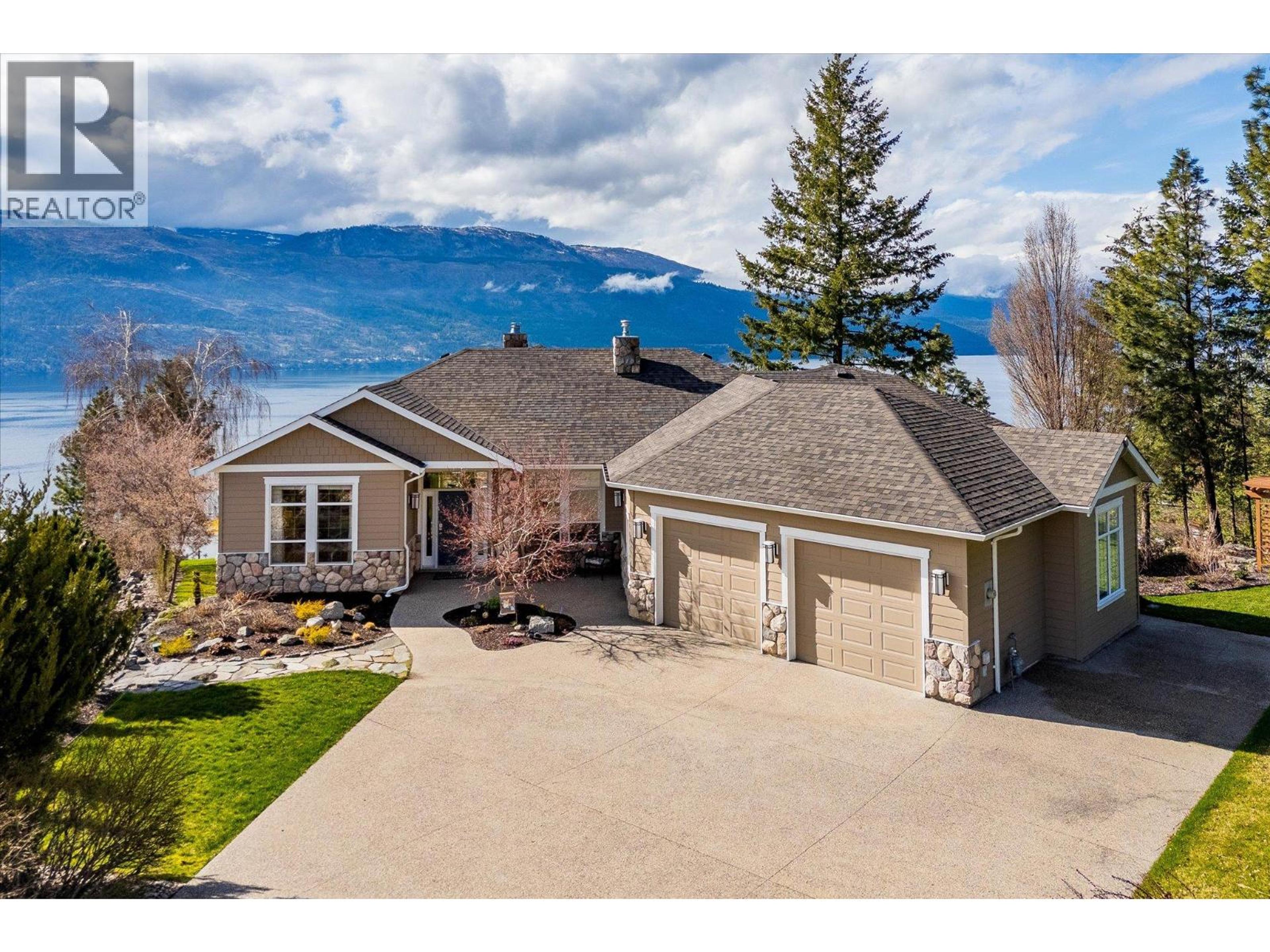 10726 Nighthawk Road, Lake Country - Exteriors - Drone/Aerial View - Photo 1