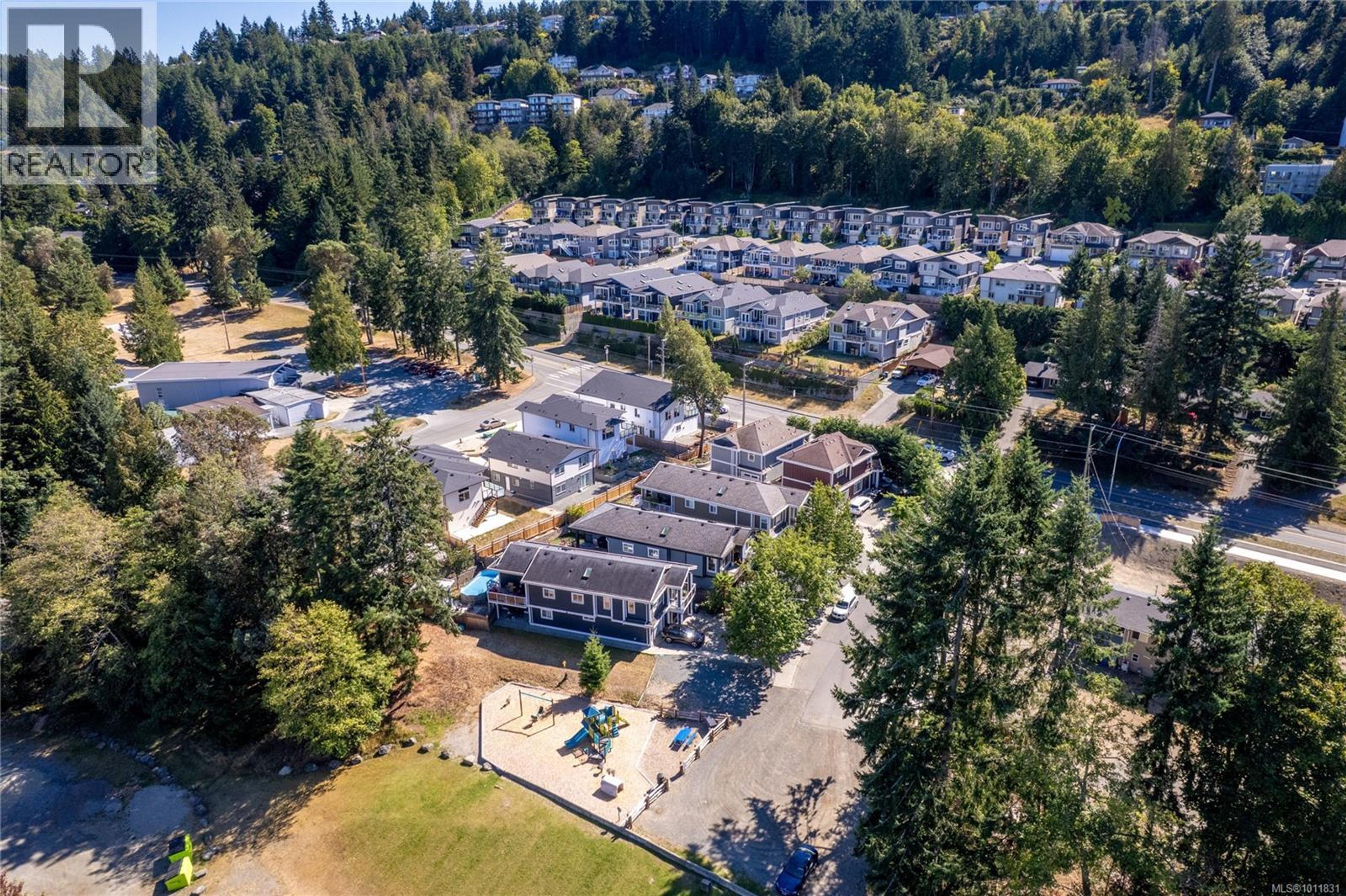 4991 Dunn Pl, Nanaimo - Exteriors - Full Complex View, Drone/Aerial View - Photo 5