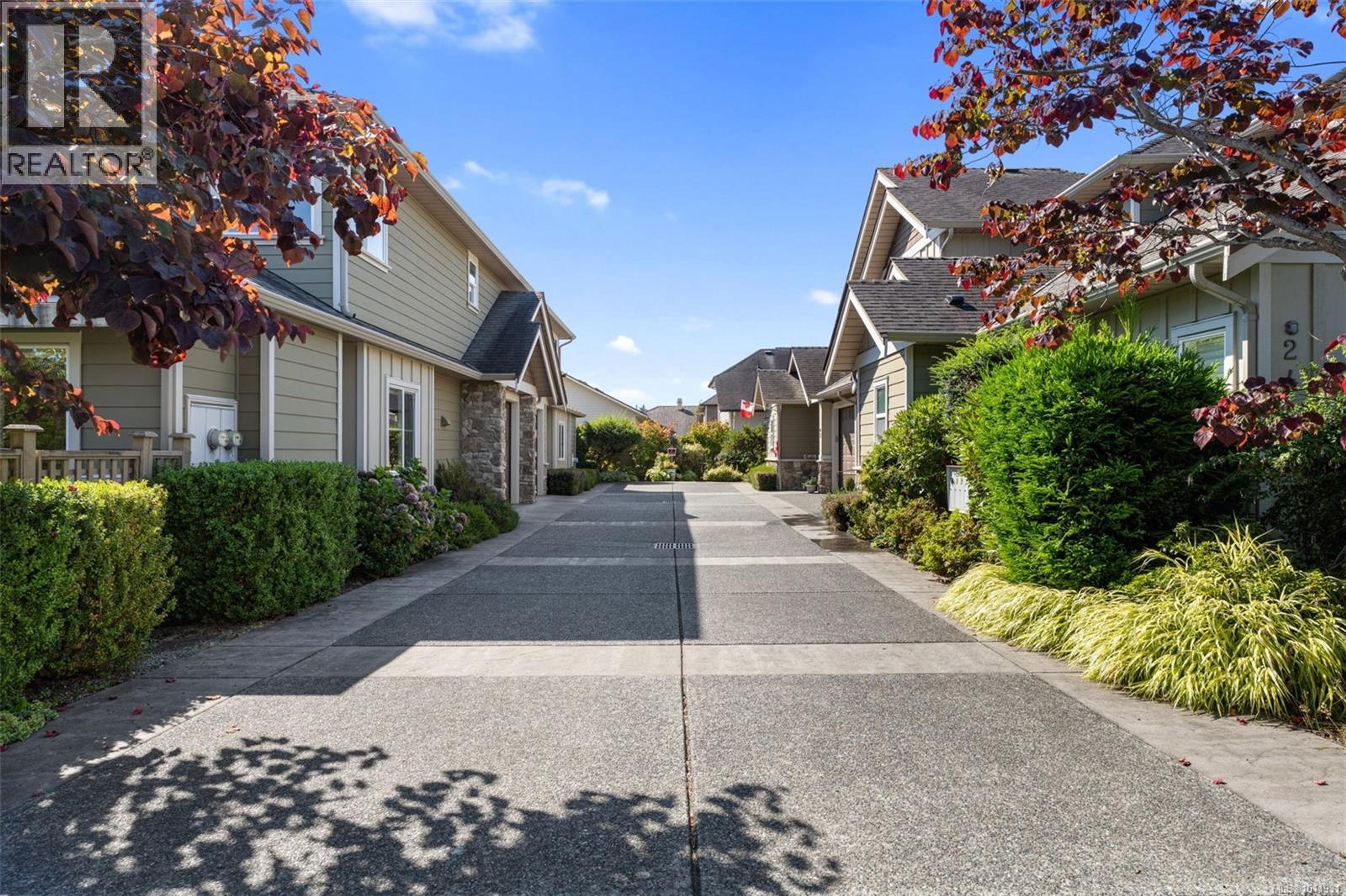 2449 Malaview Ave, Sidney - Exteriors - Full Complex View - Photo 7