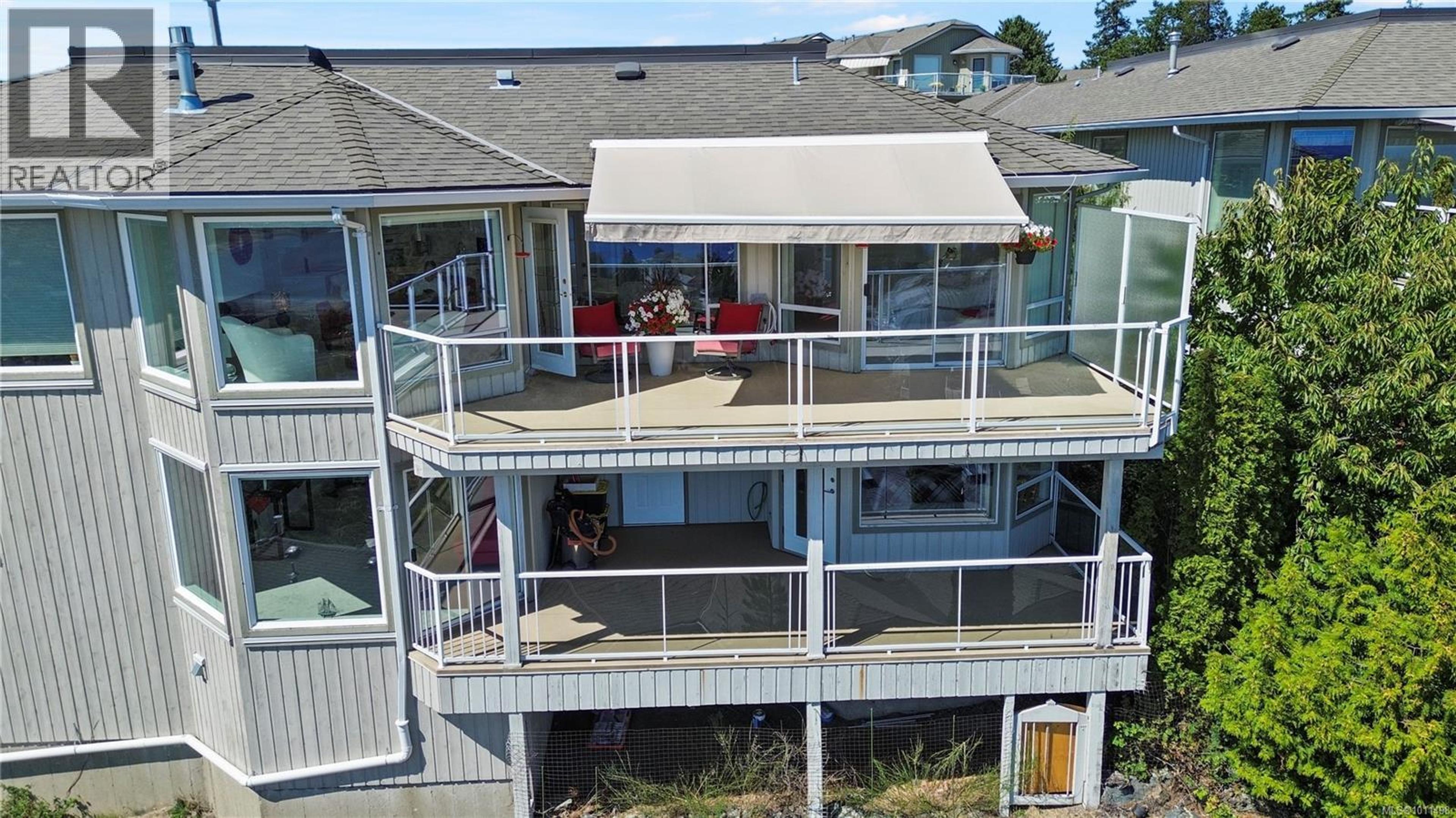 3263 Stoney Ridge, Nanaimo - Exteriors - Photo 1