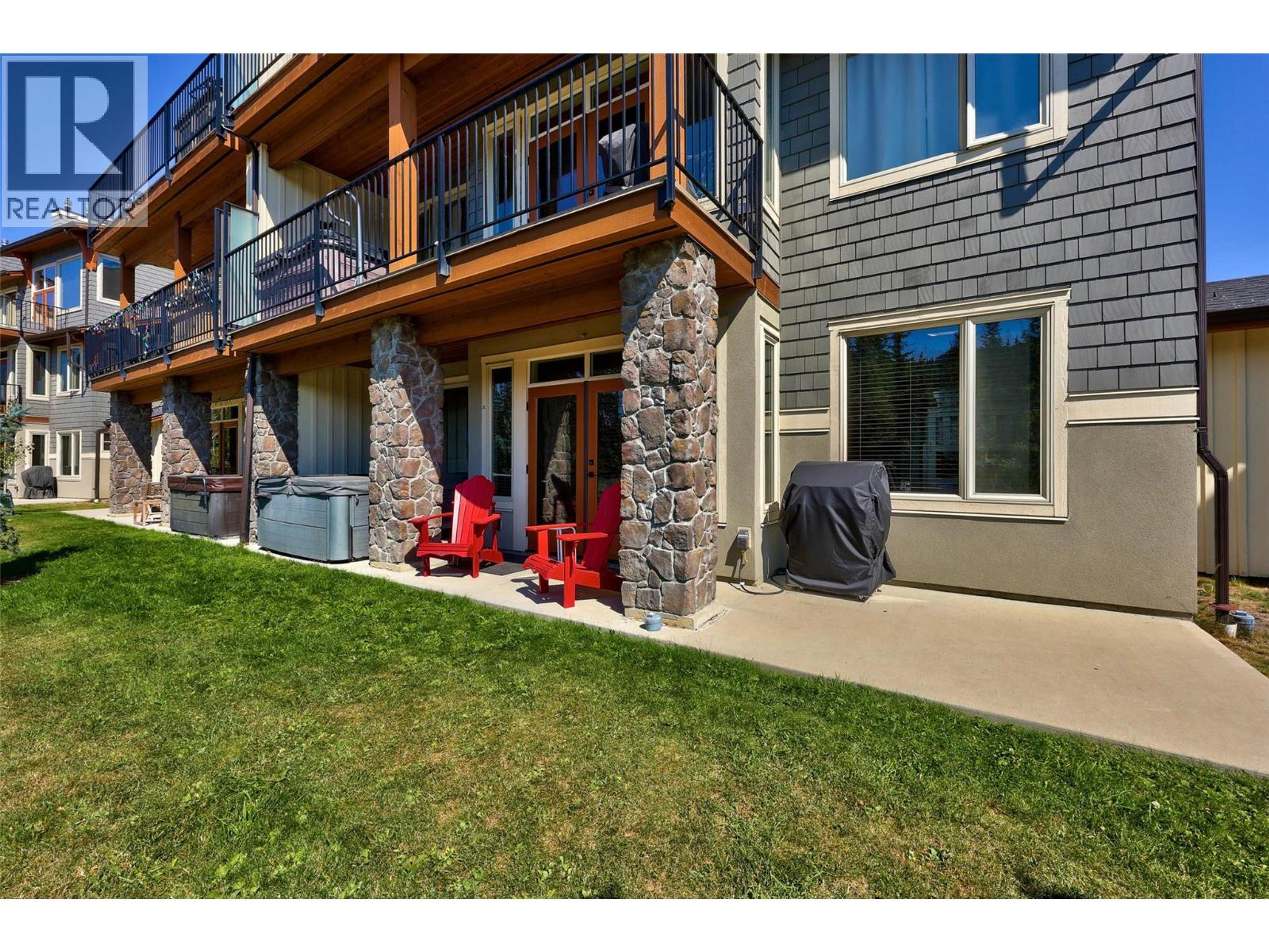 5025 Valley Drive, Sun Peaks - Exteriors - Photo 1