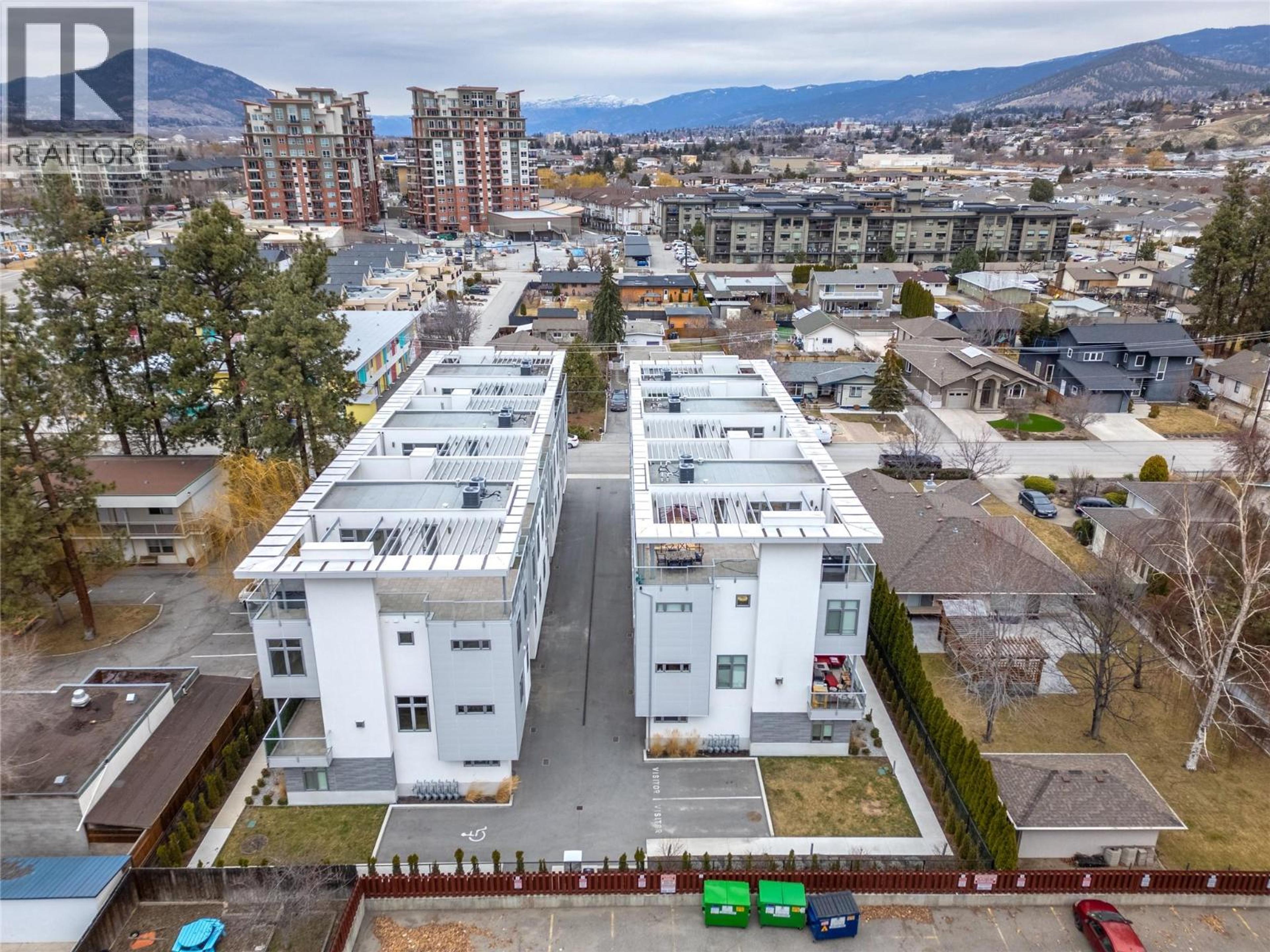 222 Lee Avenue, Penticton - Exteriors - Full Complex View, Drone/Aerial View - Photo 7