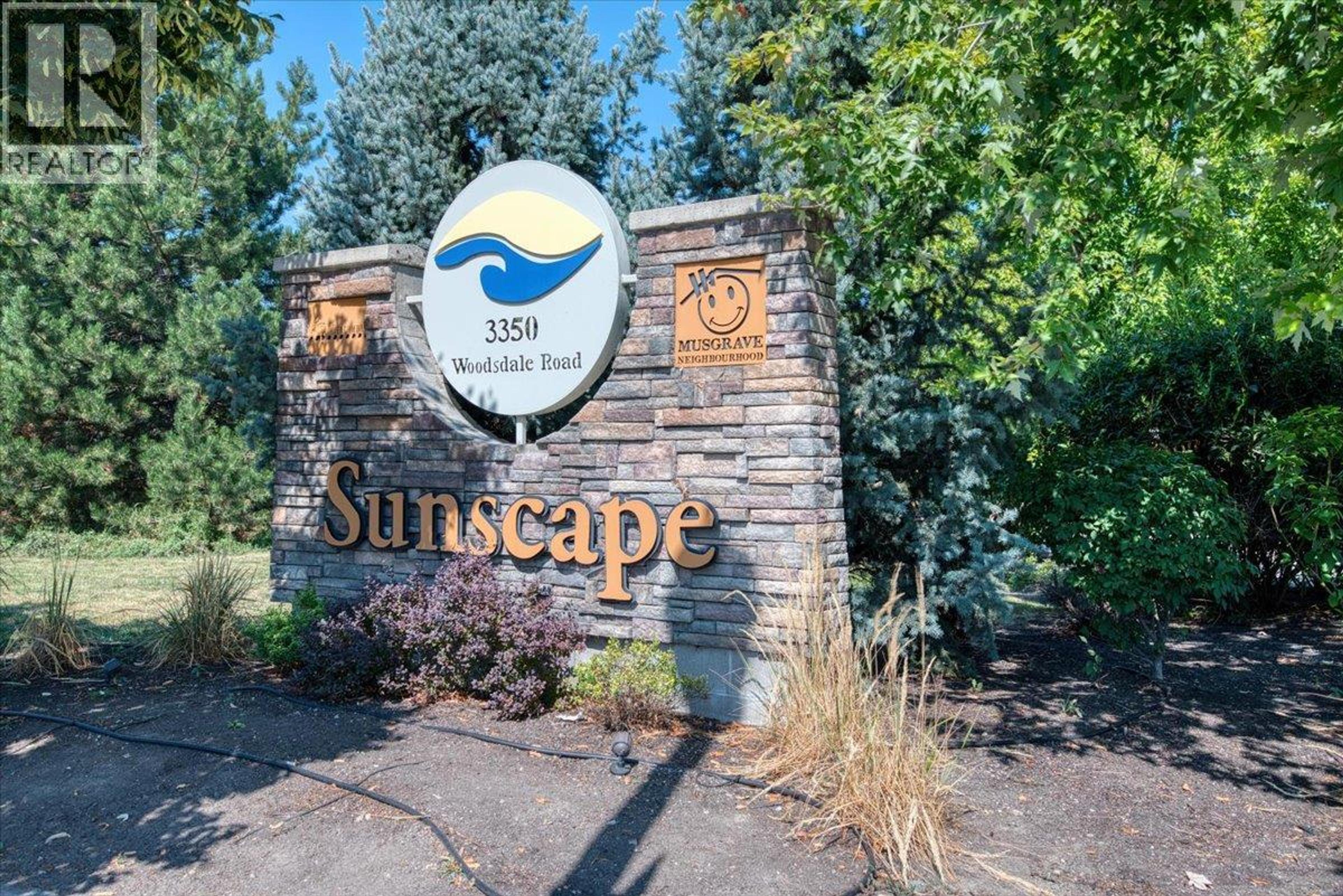 3350 Woodsdale Road, Lake Country - Exteriors - Photo 5