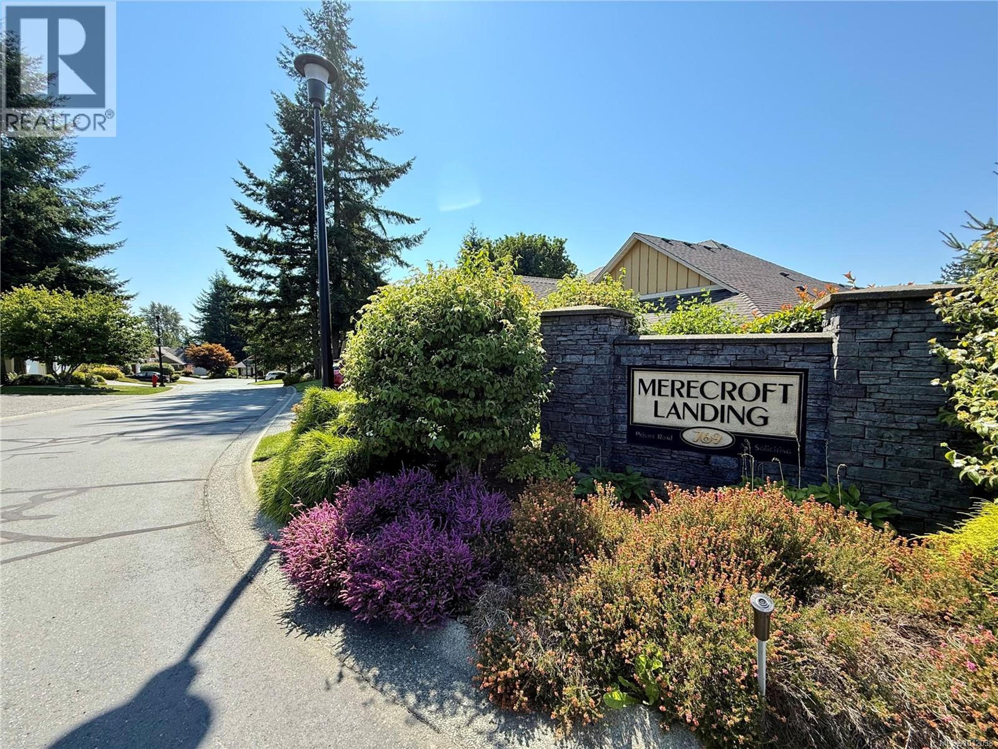 769 Merecroft Rd, Campbell River - Exteriors - Photo 8