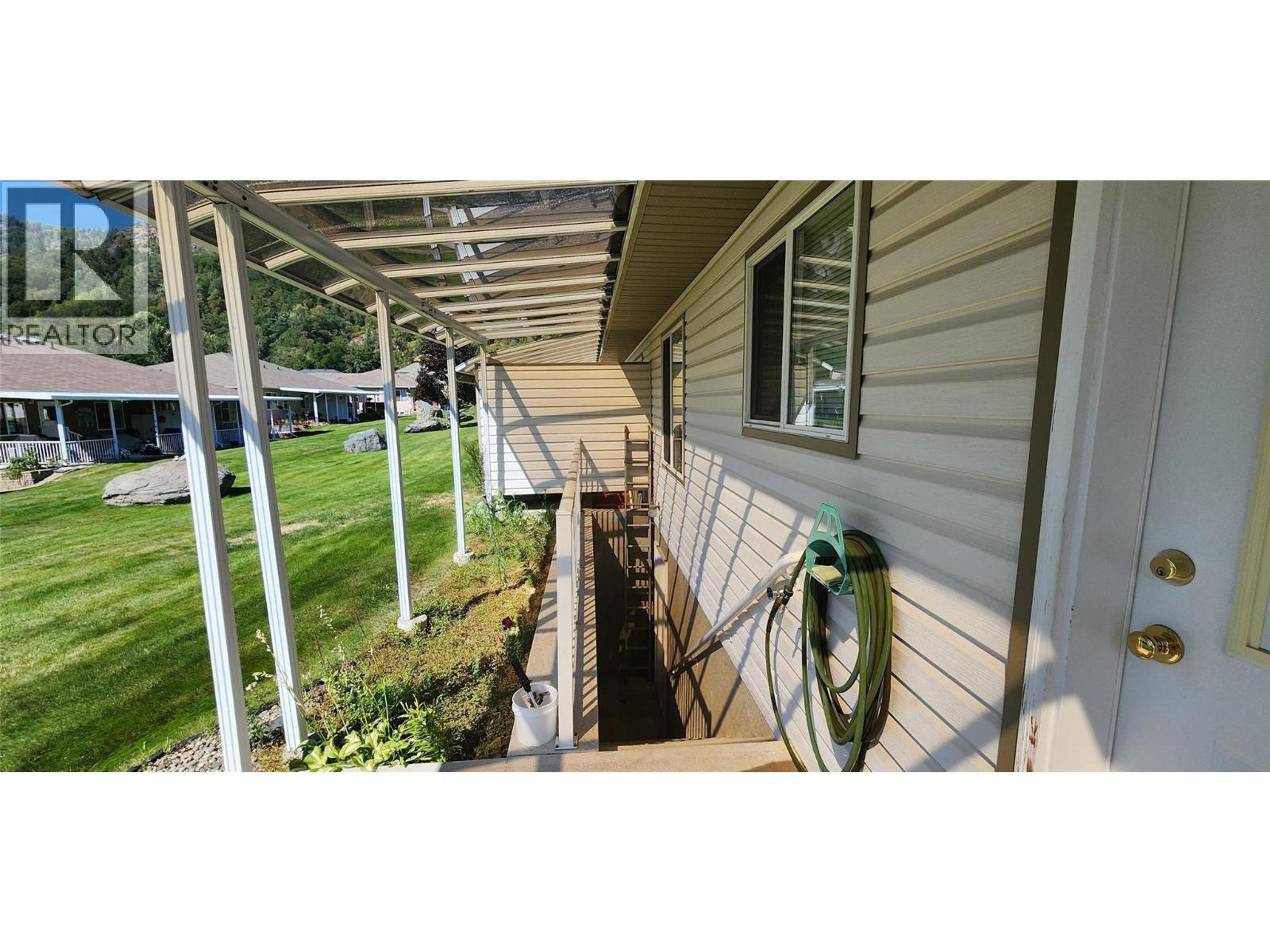 7661 Crema Drive, Trail - Exteriors - Photo 1