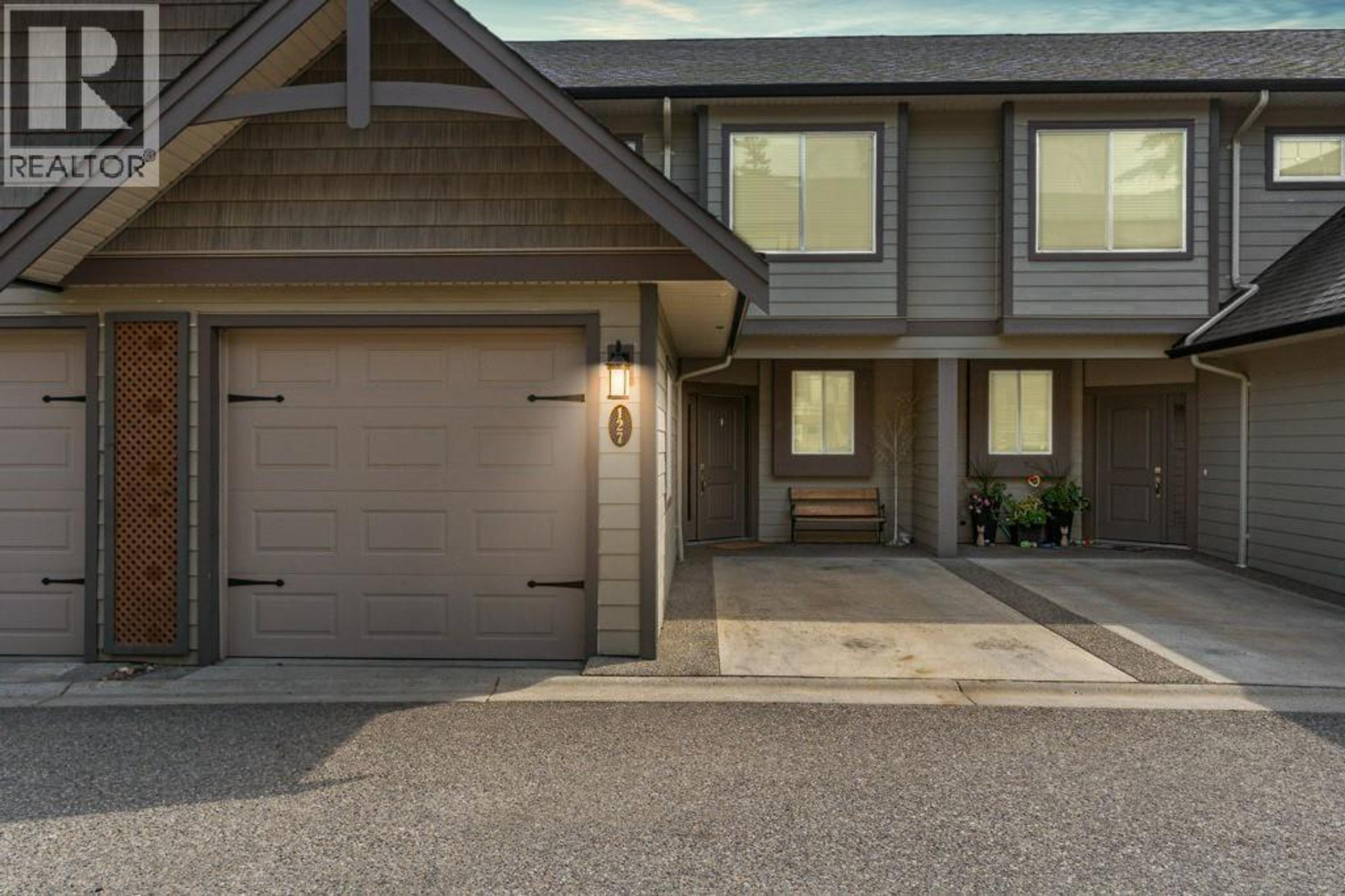 3780 Schubert Road, Armstrong - Exteriors - Photo 1