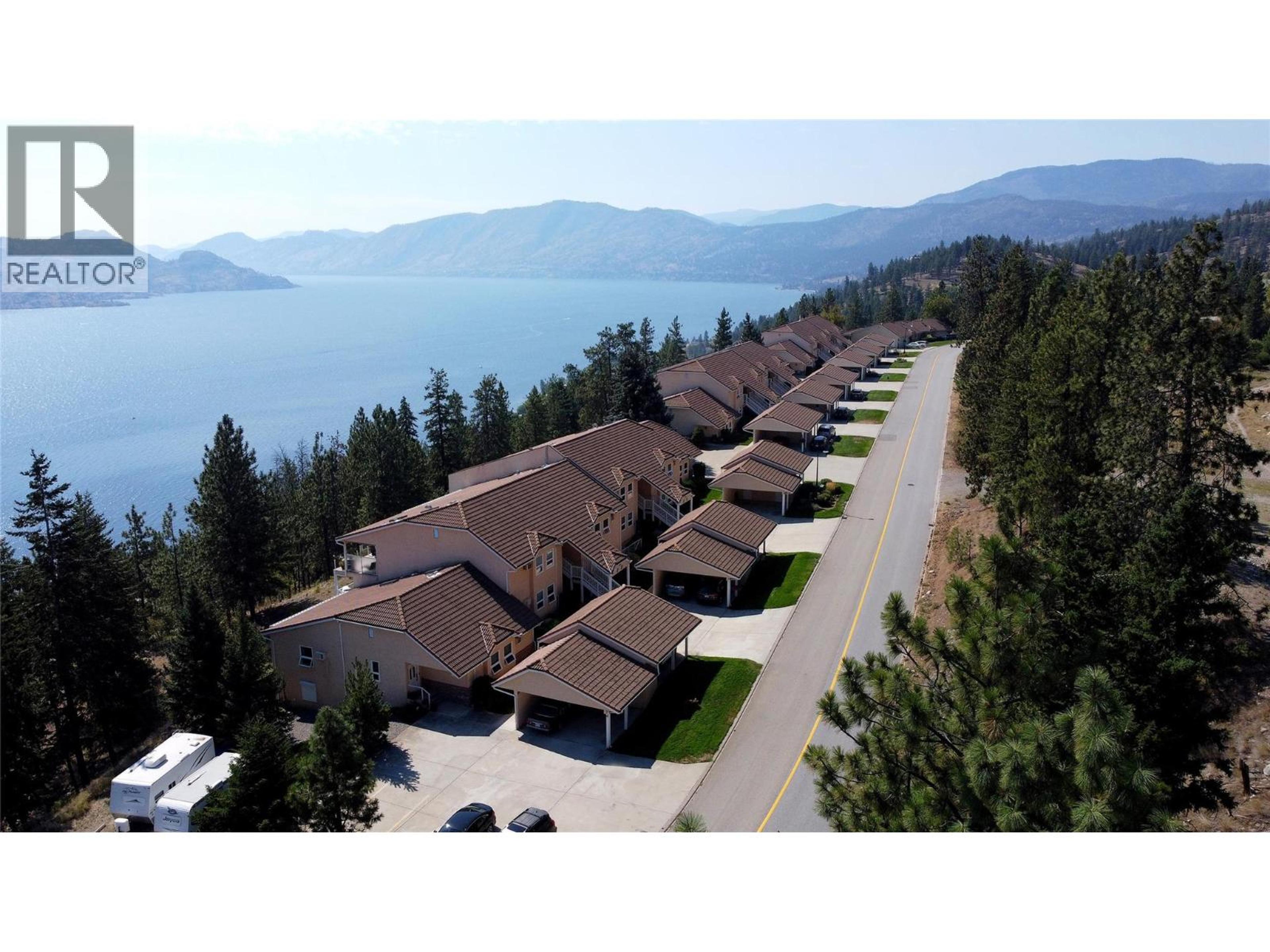 4470 Ponderosa Drive, Peachland - Exteriors - Full Complex View, Drone/Aerial View - Photo 5