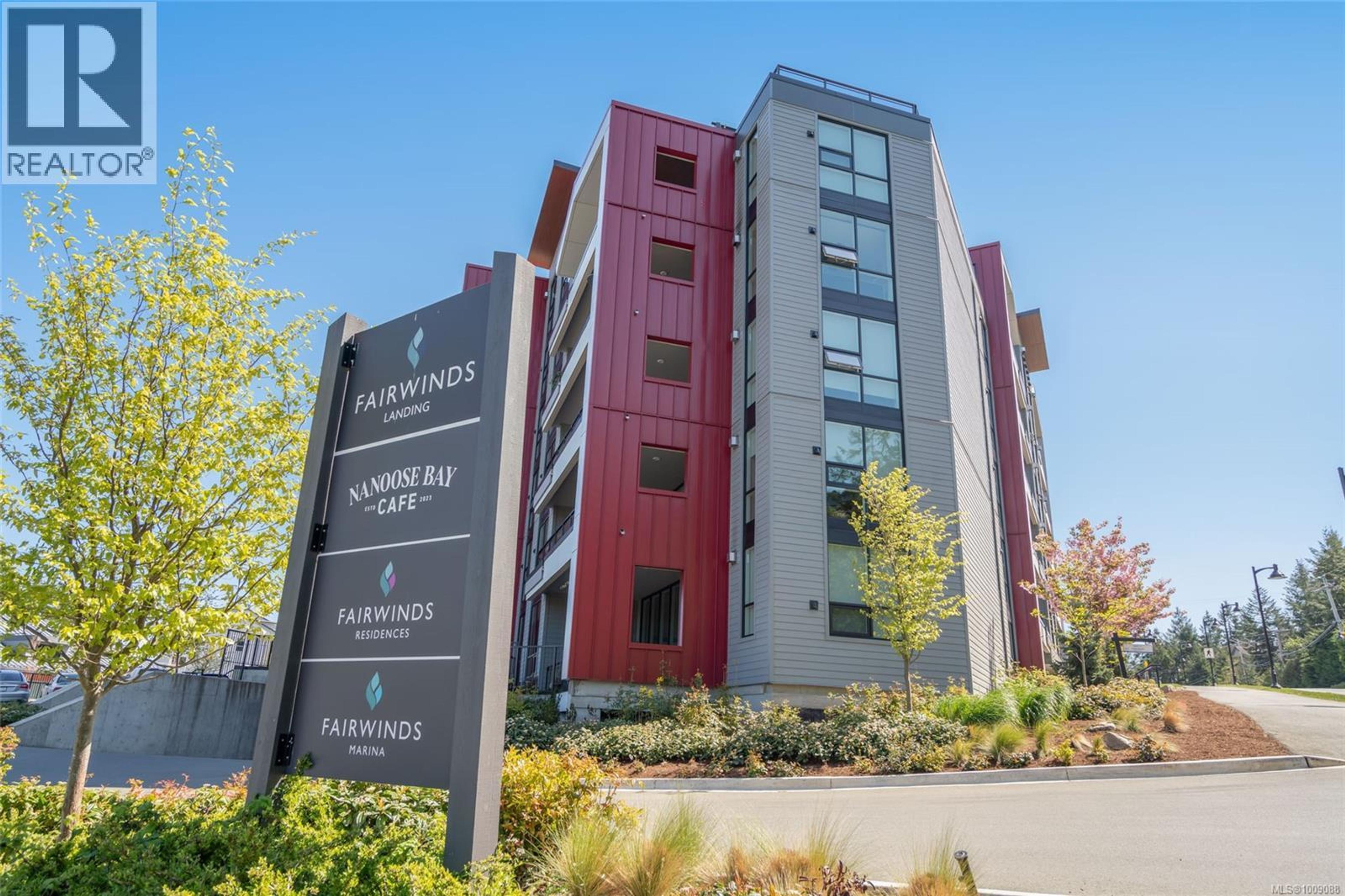 3529 Dolphin Dr, Nanoose Bay - Exteriors - Photo 7