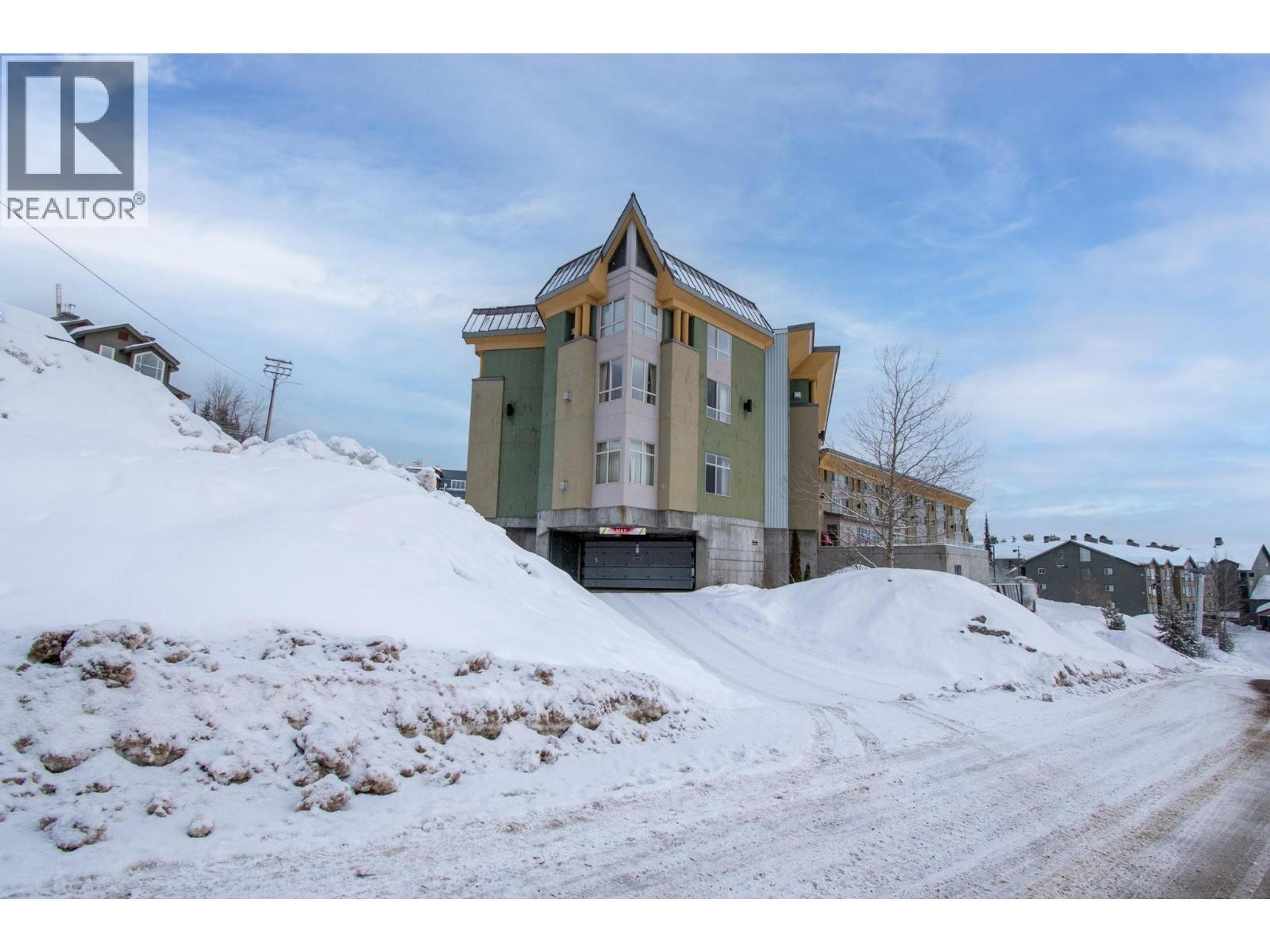 5340 Big White Road, Big White - Exteriors - Photo 1