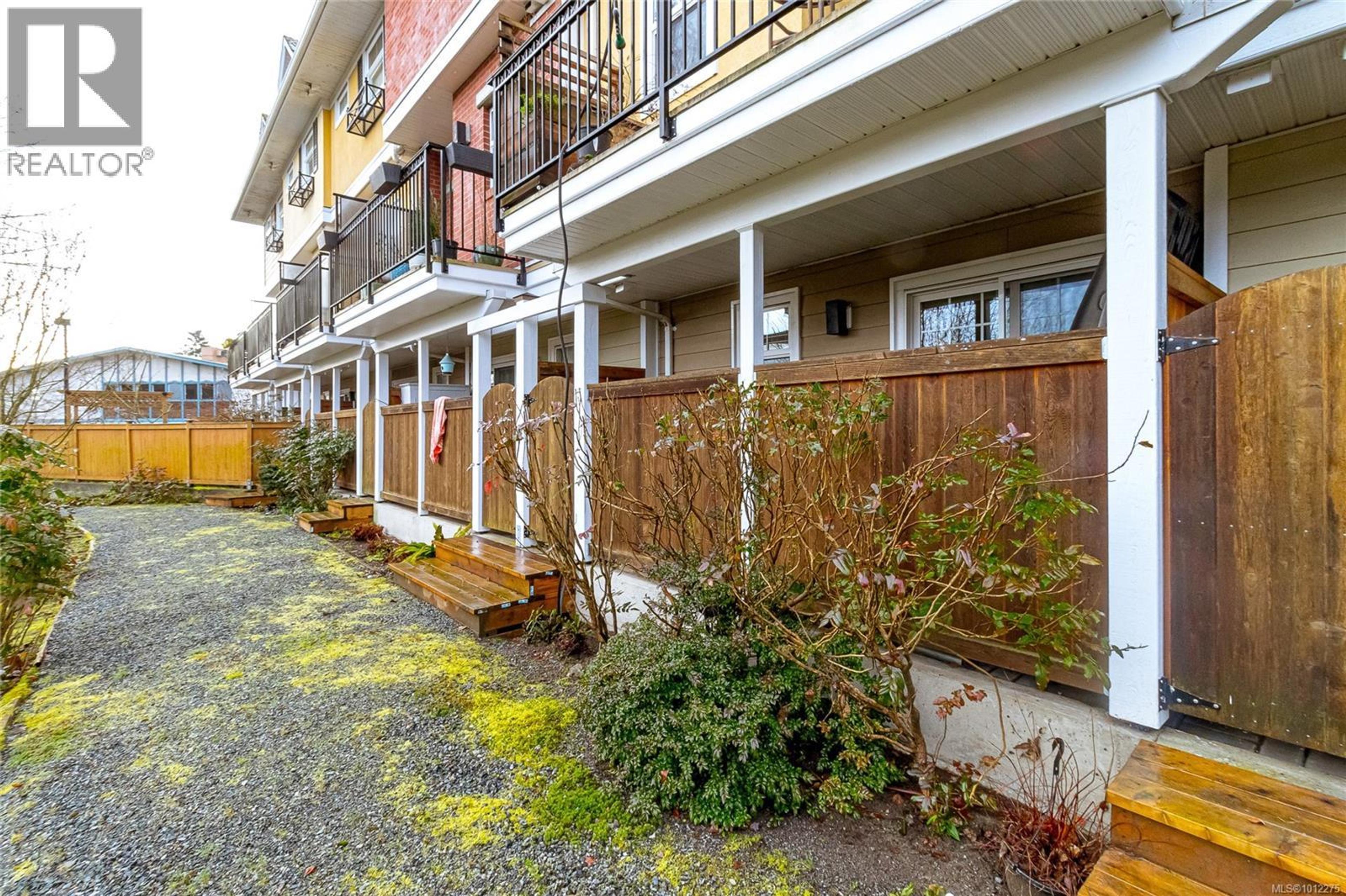 50 Mill St, Nanaimo - Exteriors - Full Complex View - Photo 8