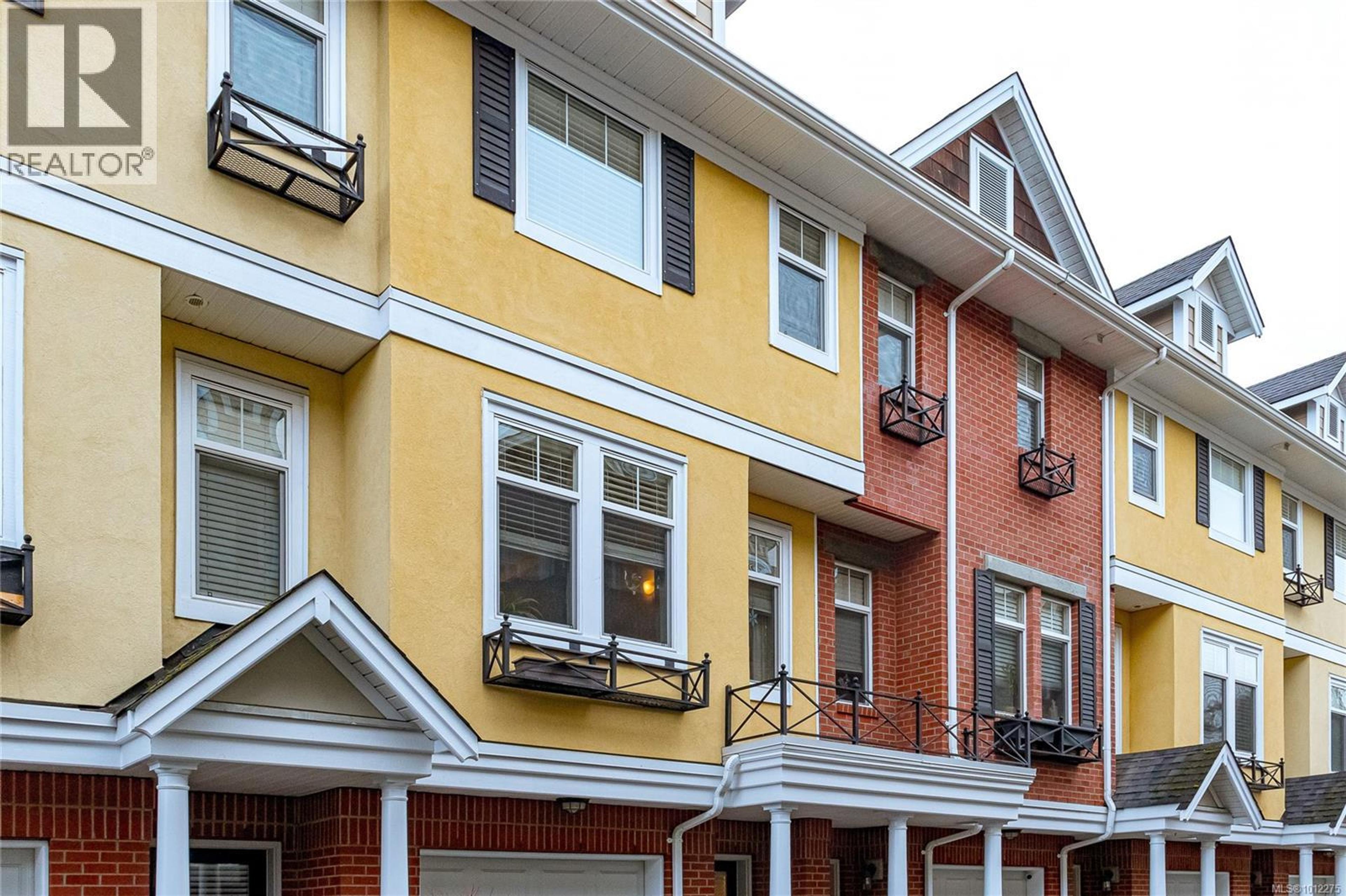 50 Mill St, Nanaimo - Exteriors - Full Complex View - Photo 11