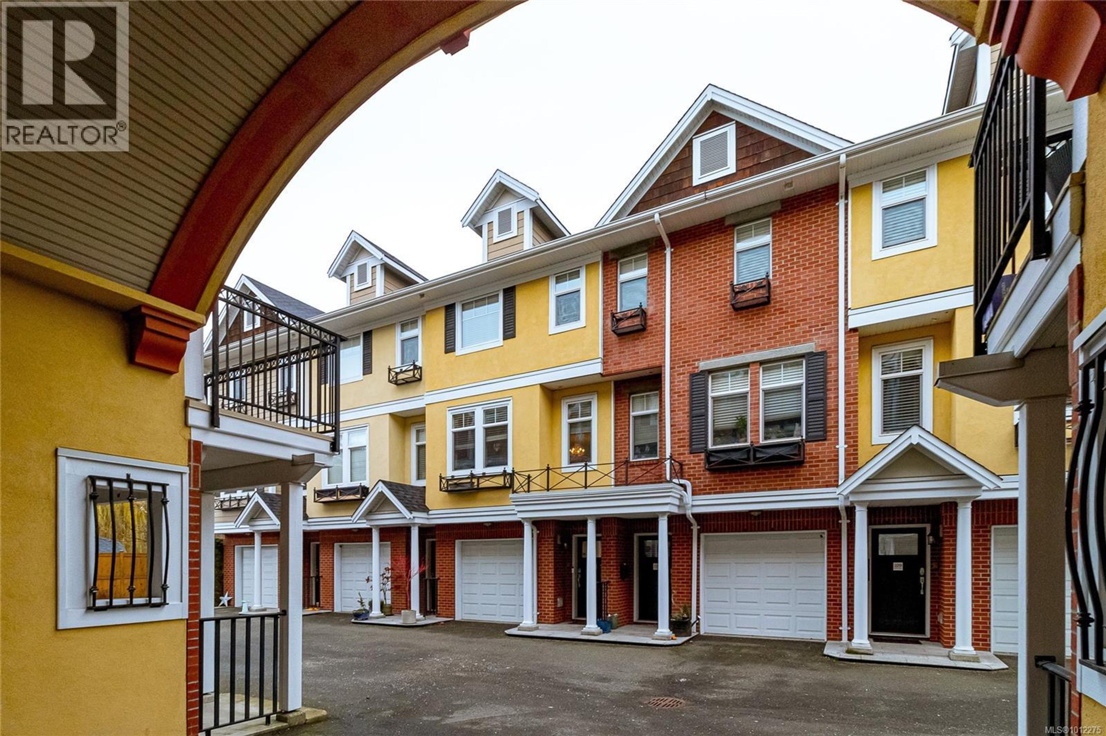 50 Mill St, Nanaimo - Exteriors - Full Complex View - Photo 15