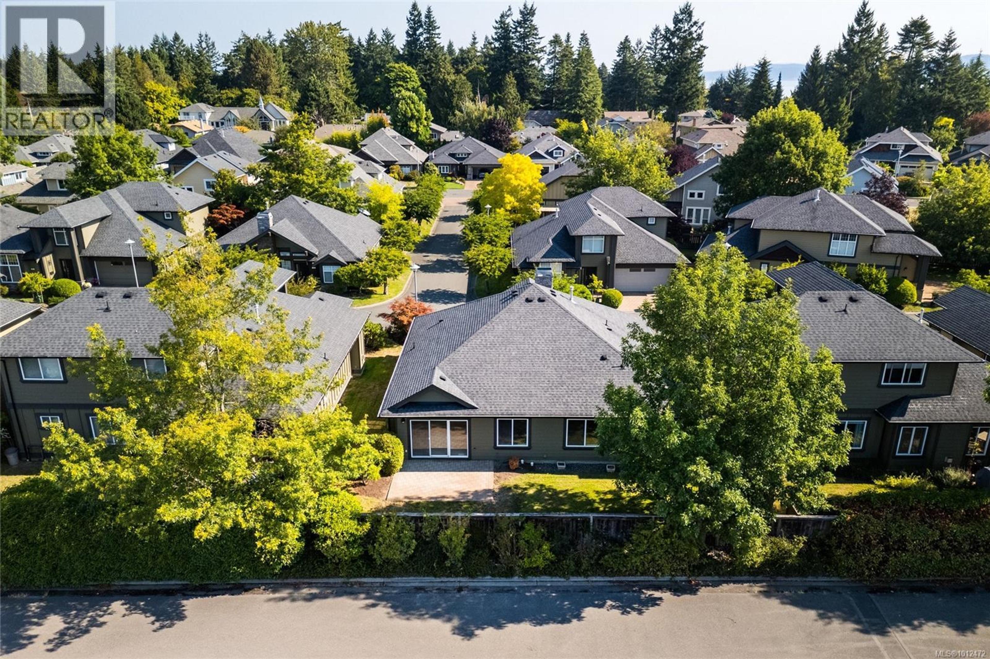 2229 Graduation Pl, Saanich - Exteriors - Full Complex View, Drone/Aerial View - Photo 8