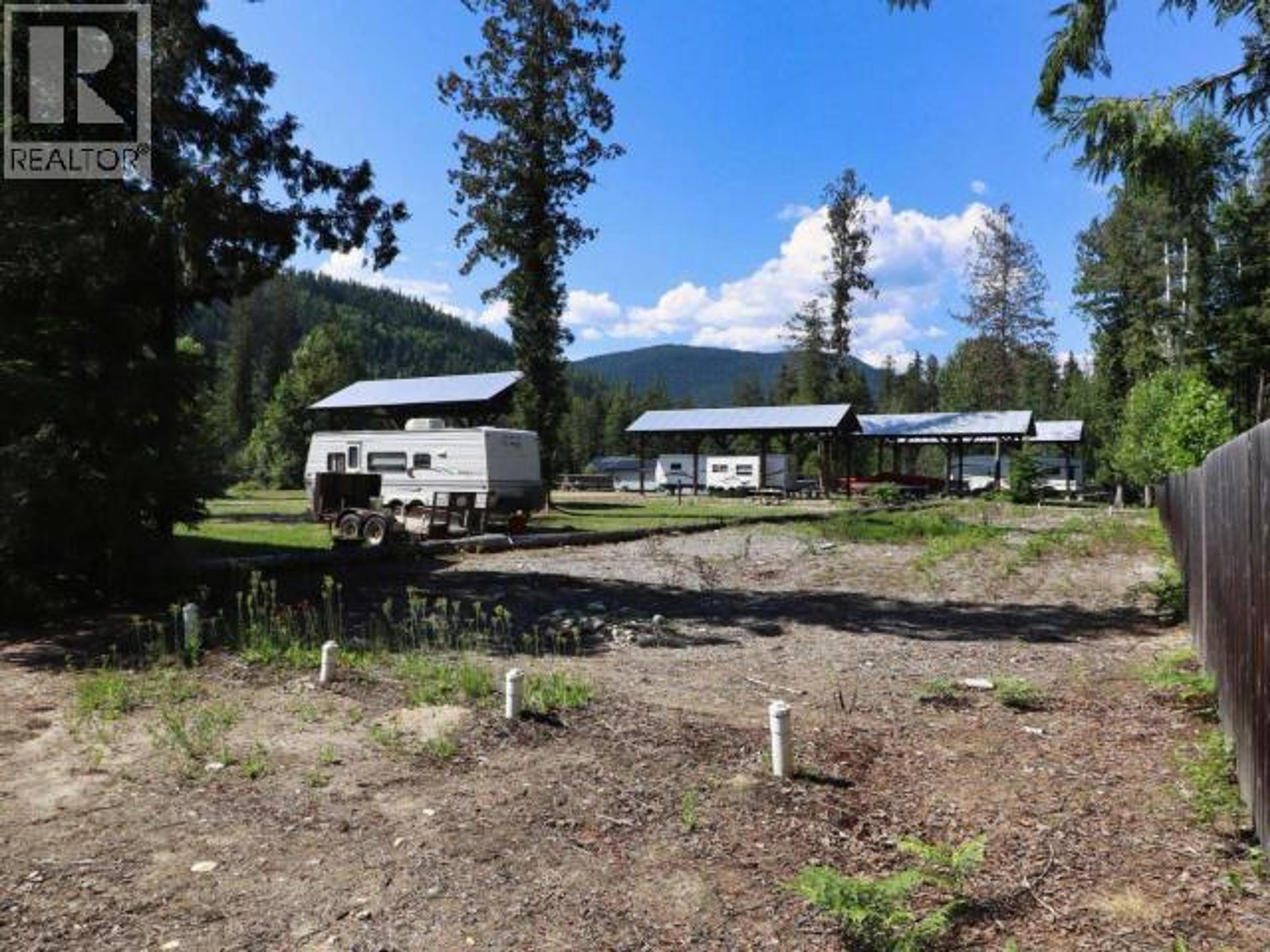 #10 1701 IRELAND ROAD - 28