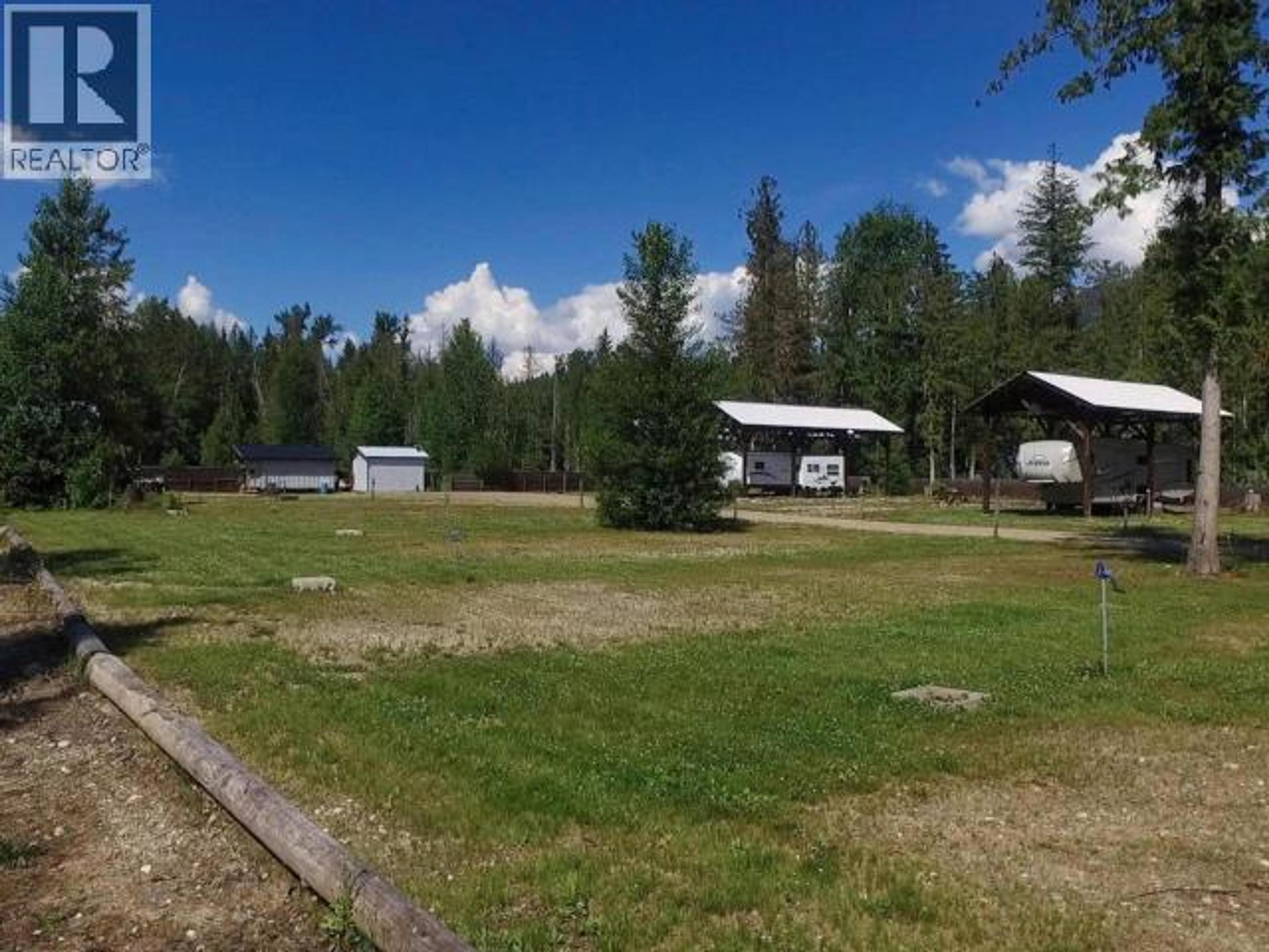 #10 1701 IRELAND ROAD - 14