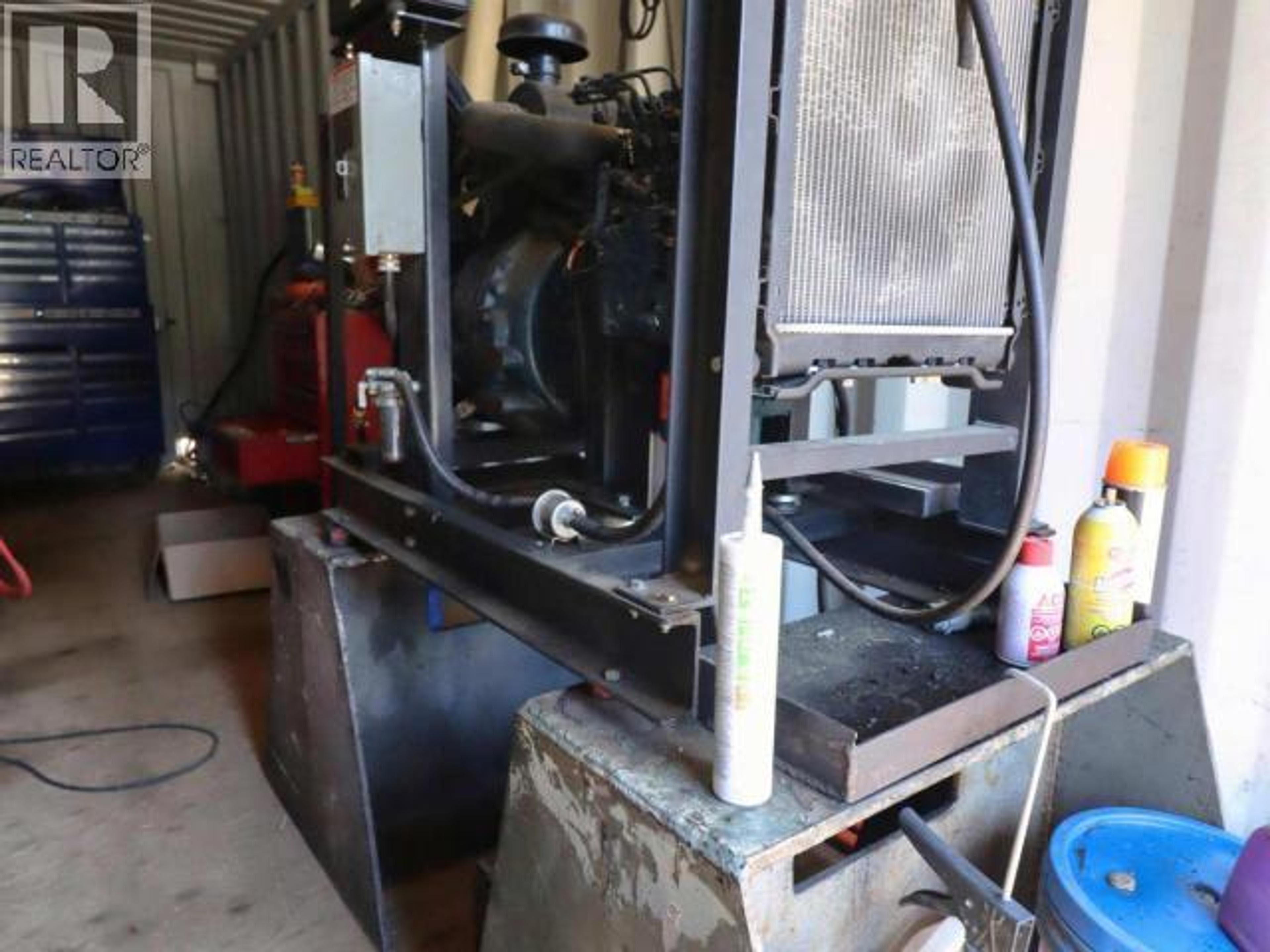 #10 1701 IRELAND ROAD - 21