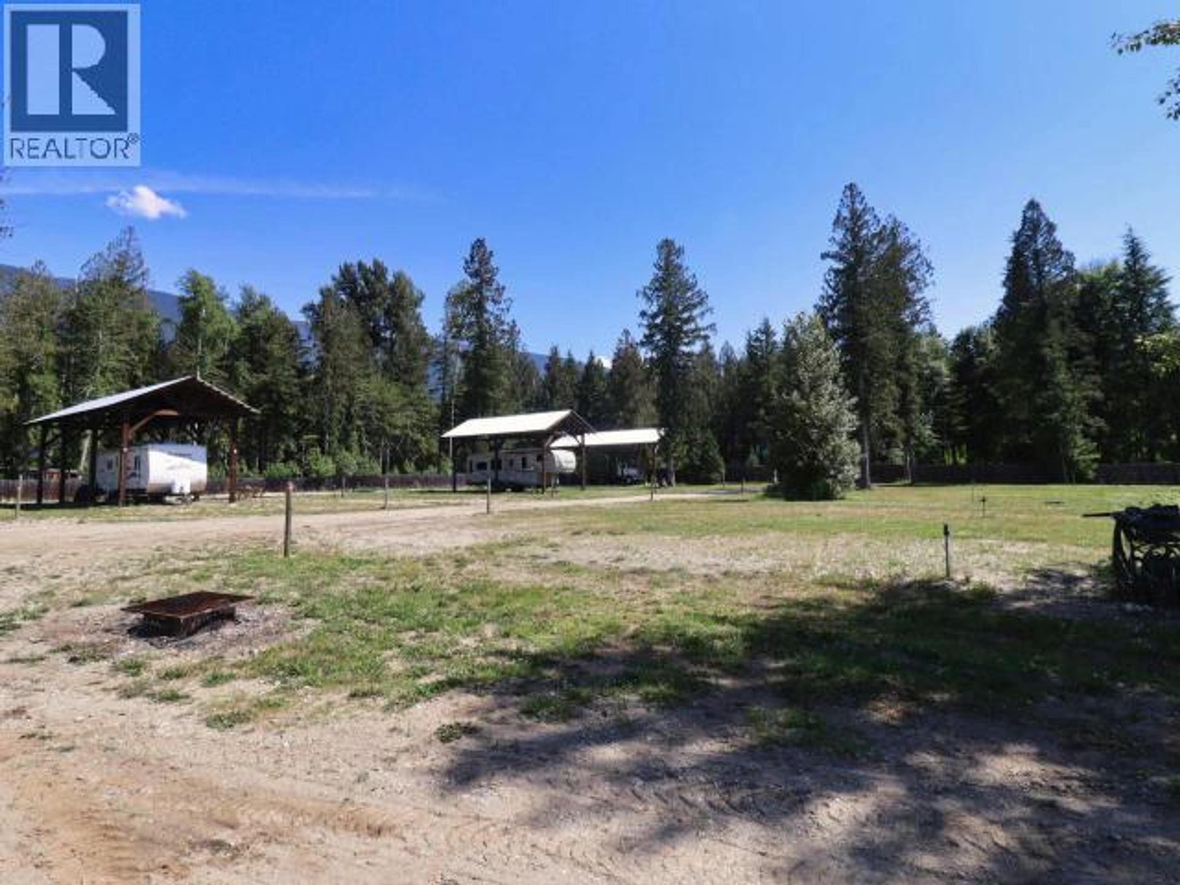 #10 1701 IRELAND ROAD - 27