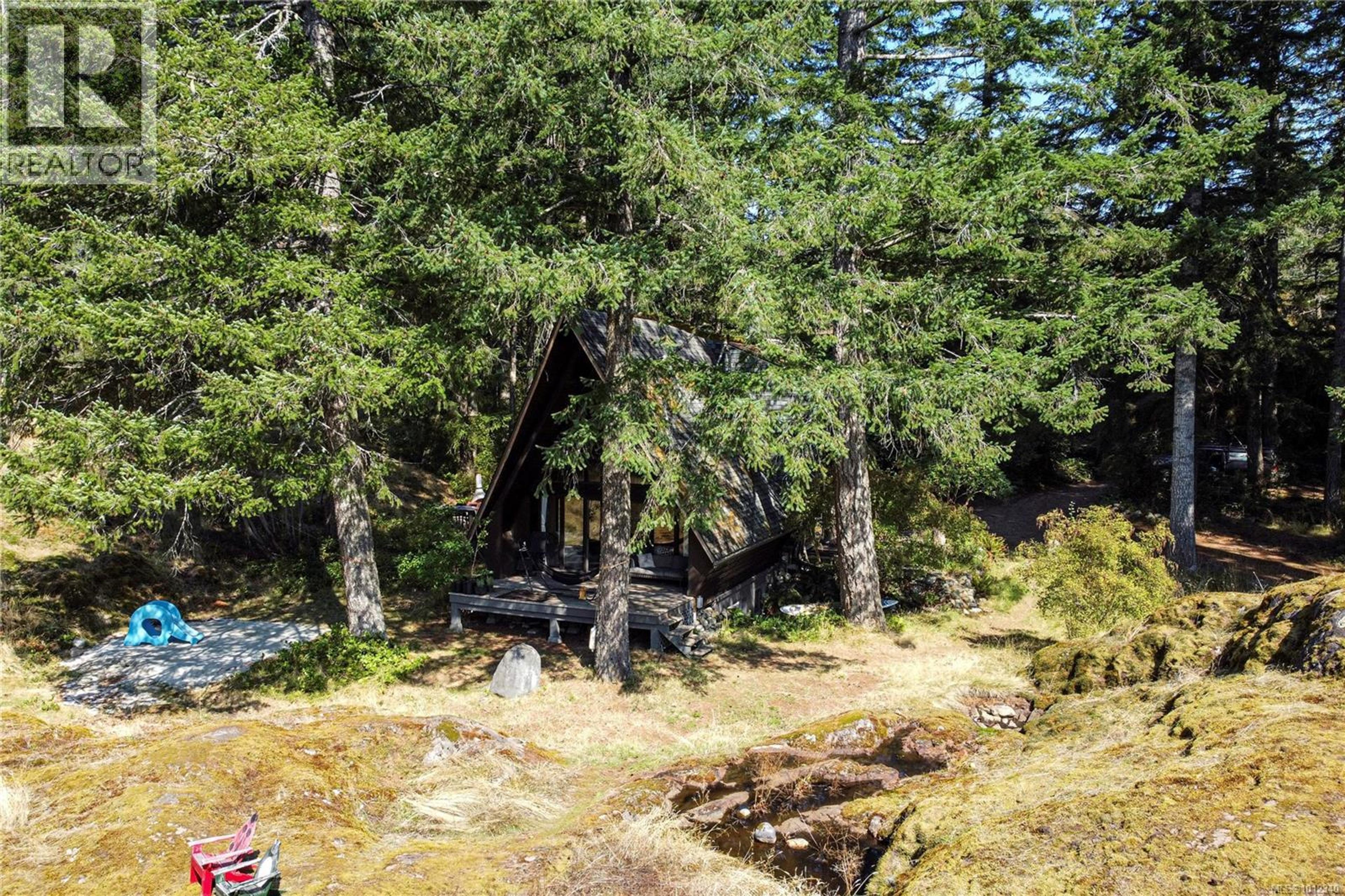 766 B Gowlland Harbour Rd, Quadra Island - Exteriors - Photo 4