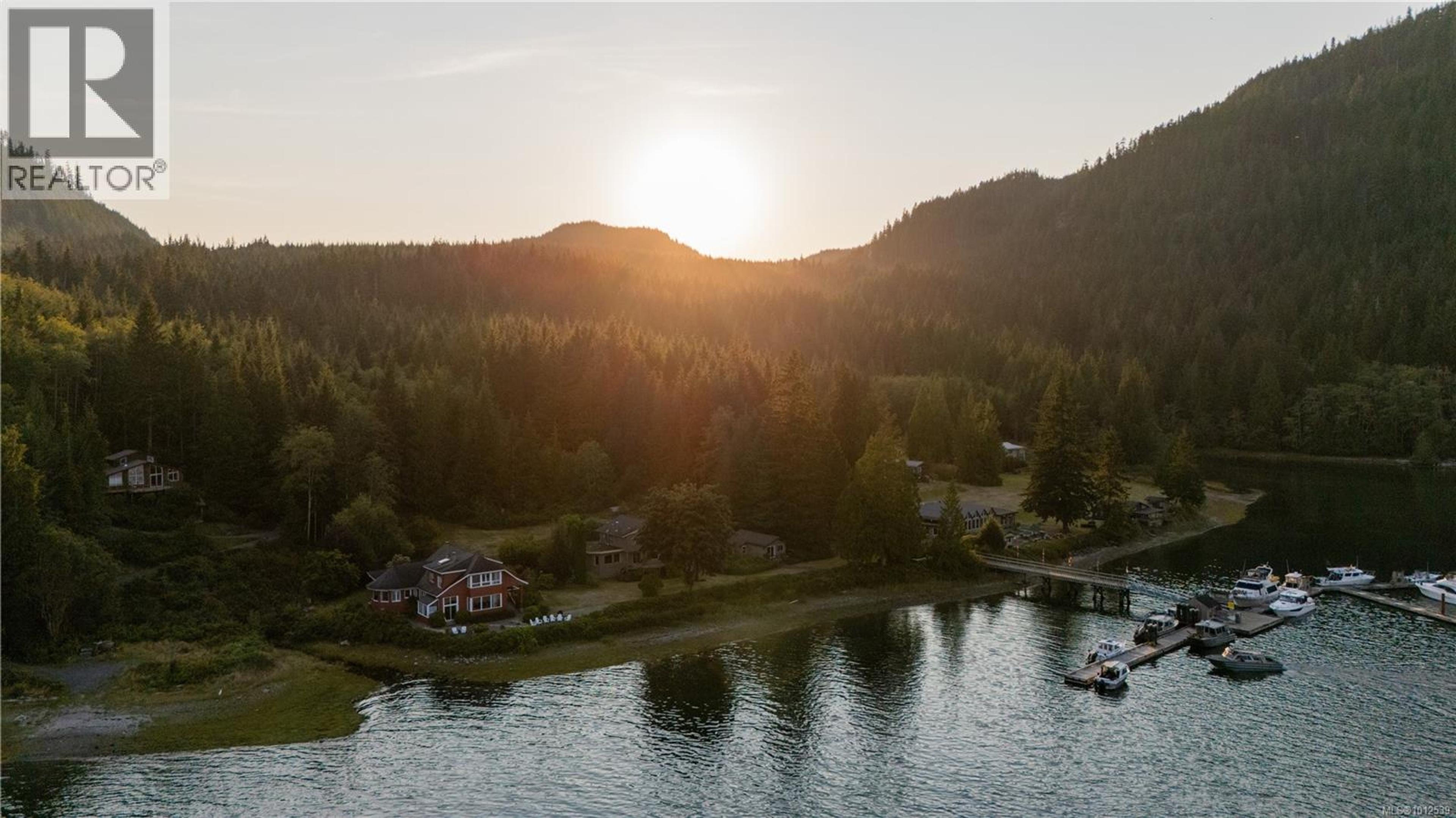 6 CHERRY LANE - Image 3