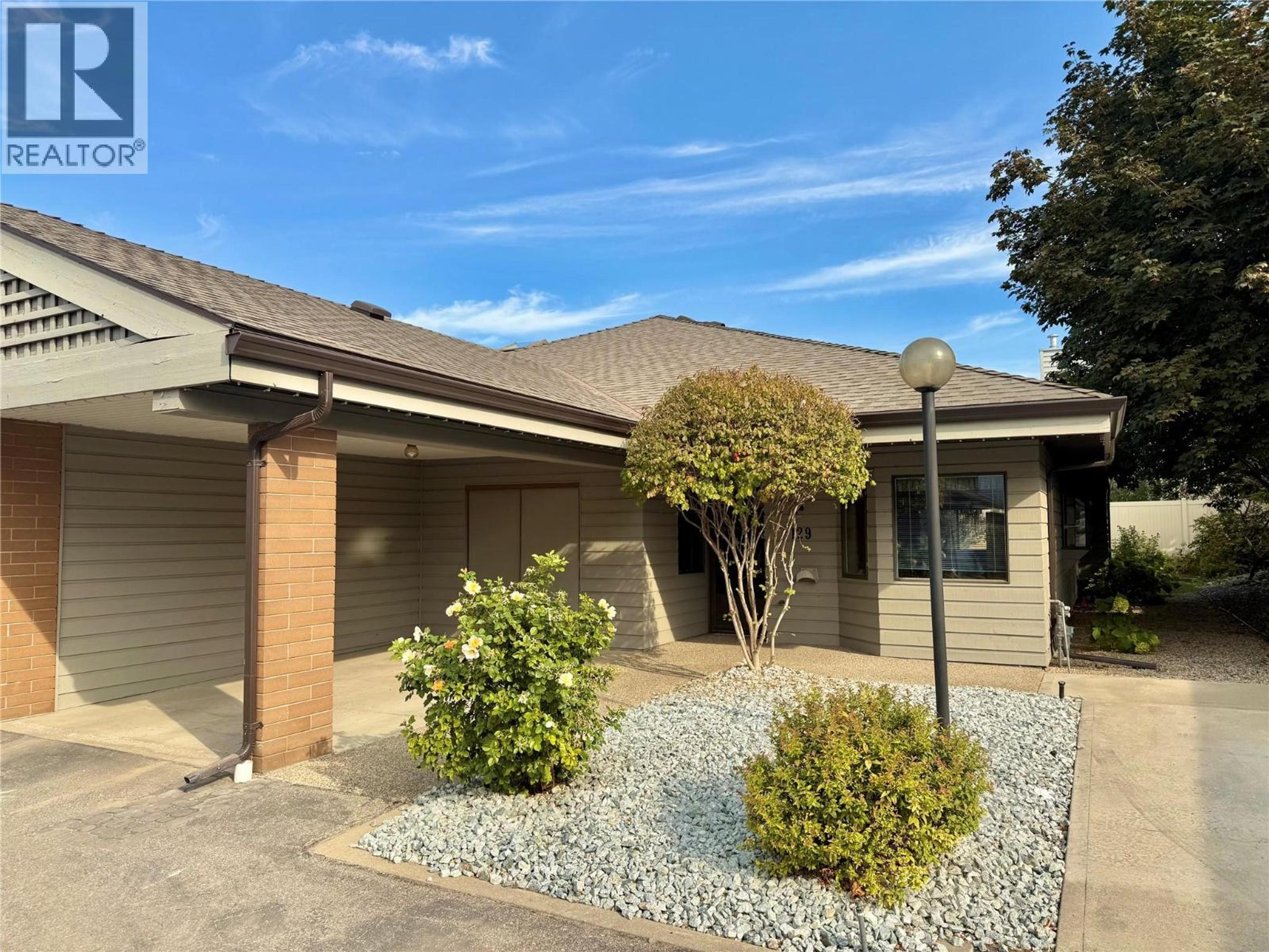 1765 Leckie Road, Kelowna - Exteriors - Photo 1