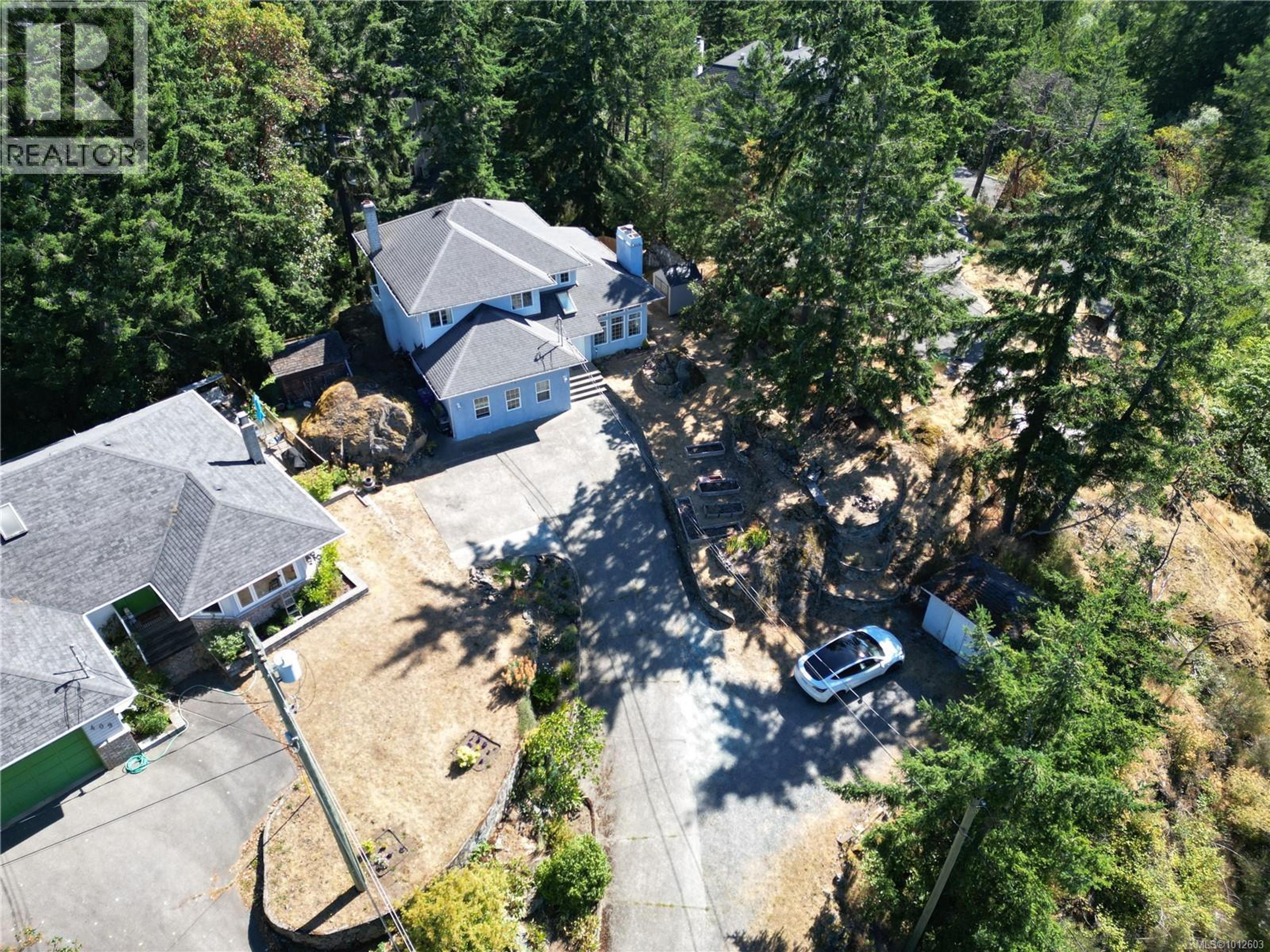 407 Coralee Pl, Langford - Exteriors - Drone/Aerial View - Photo 4