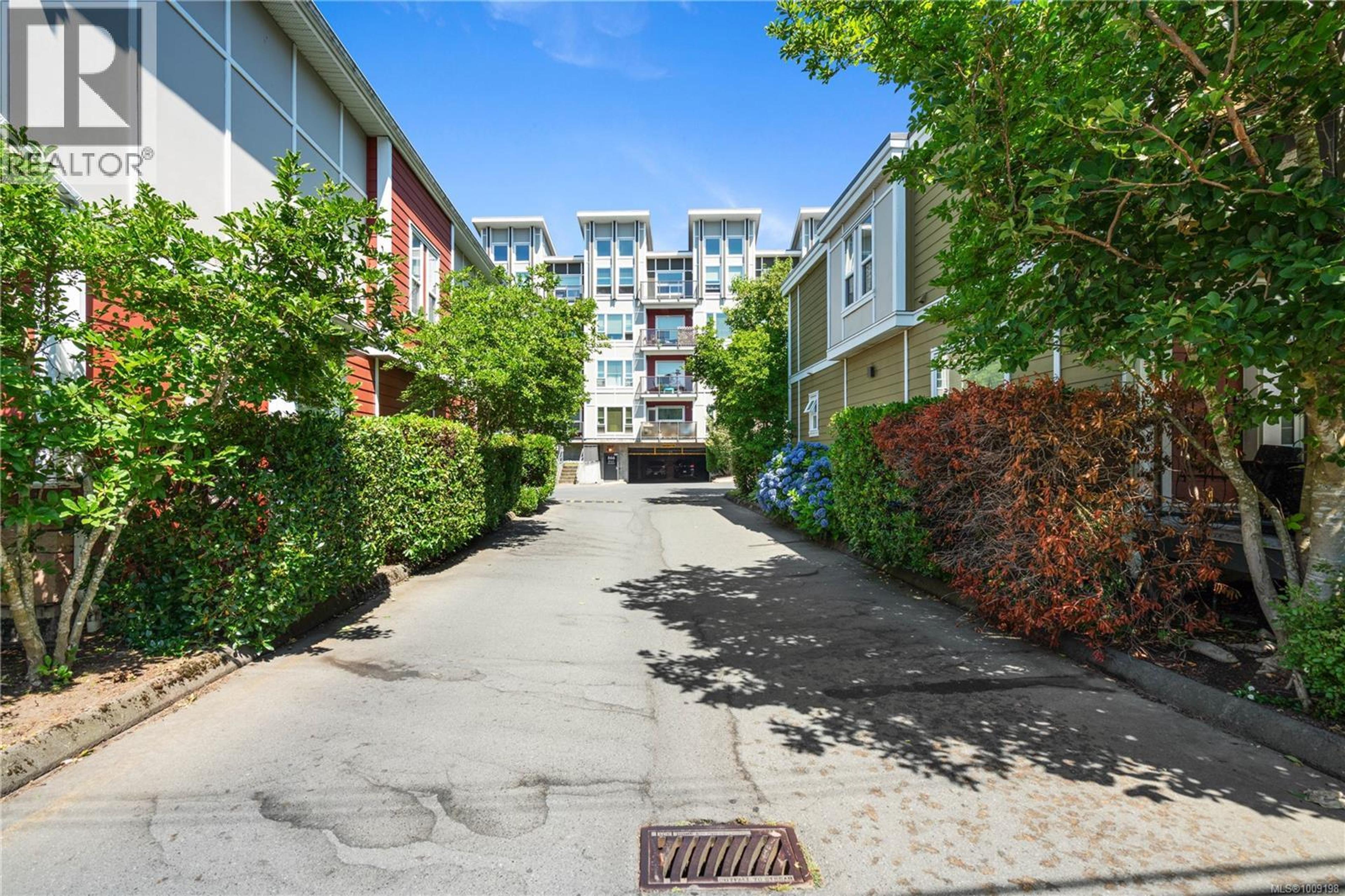 866 Brock Ave, Langford - Exteriors - Full Complex View - Photo 9