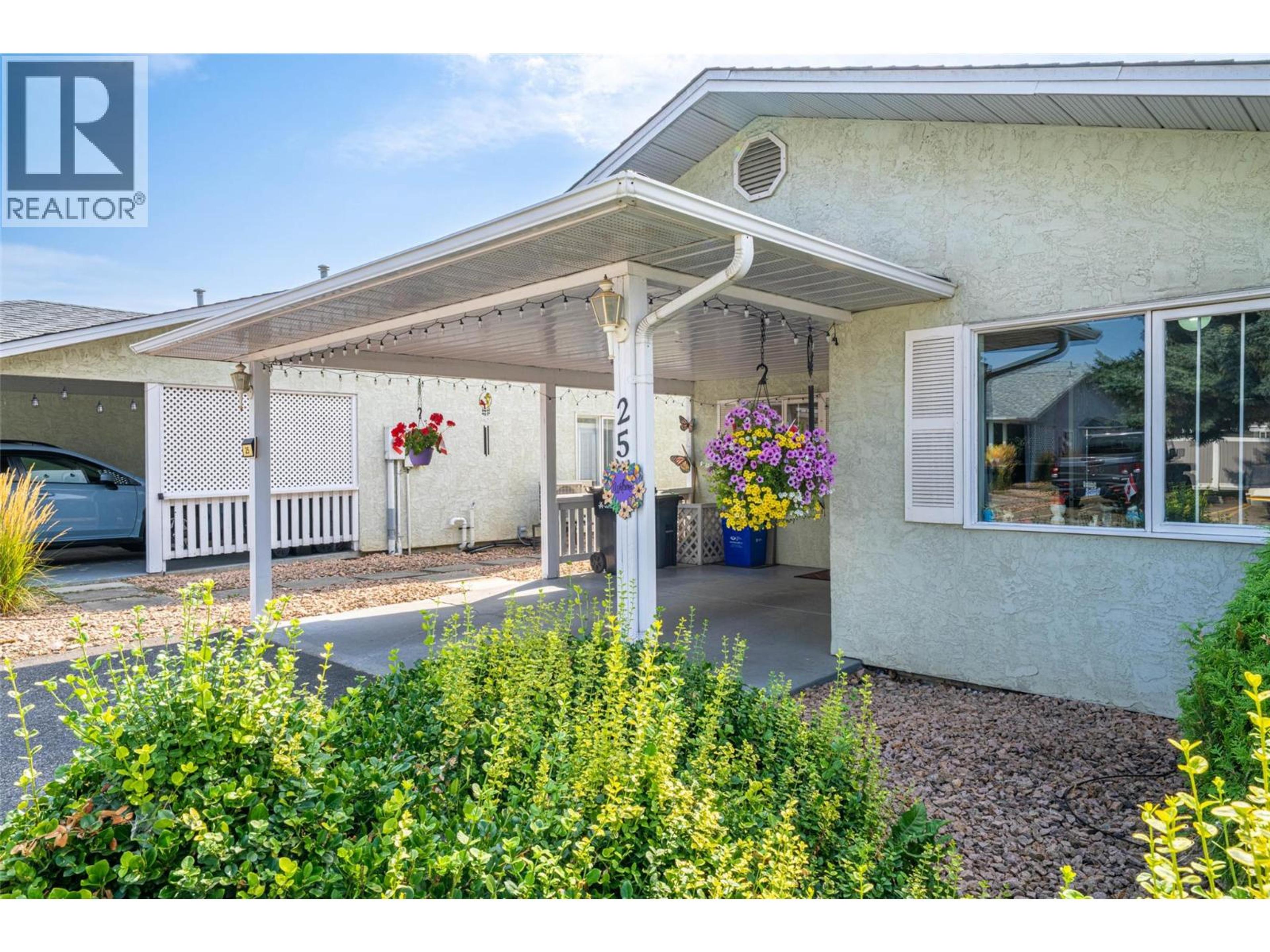 3900 27 Avenue, Vernon - Exteriors - Photo 2