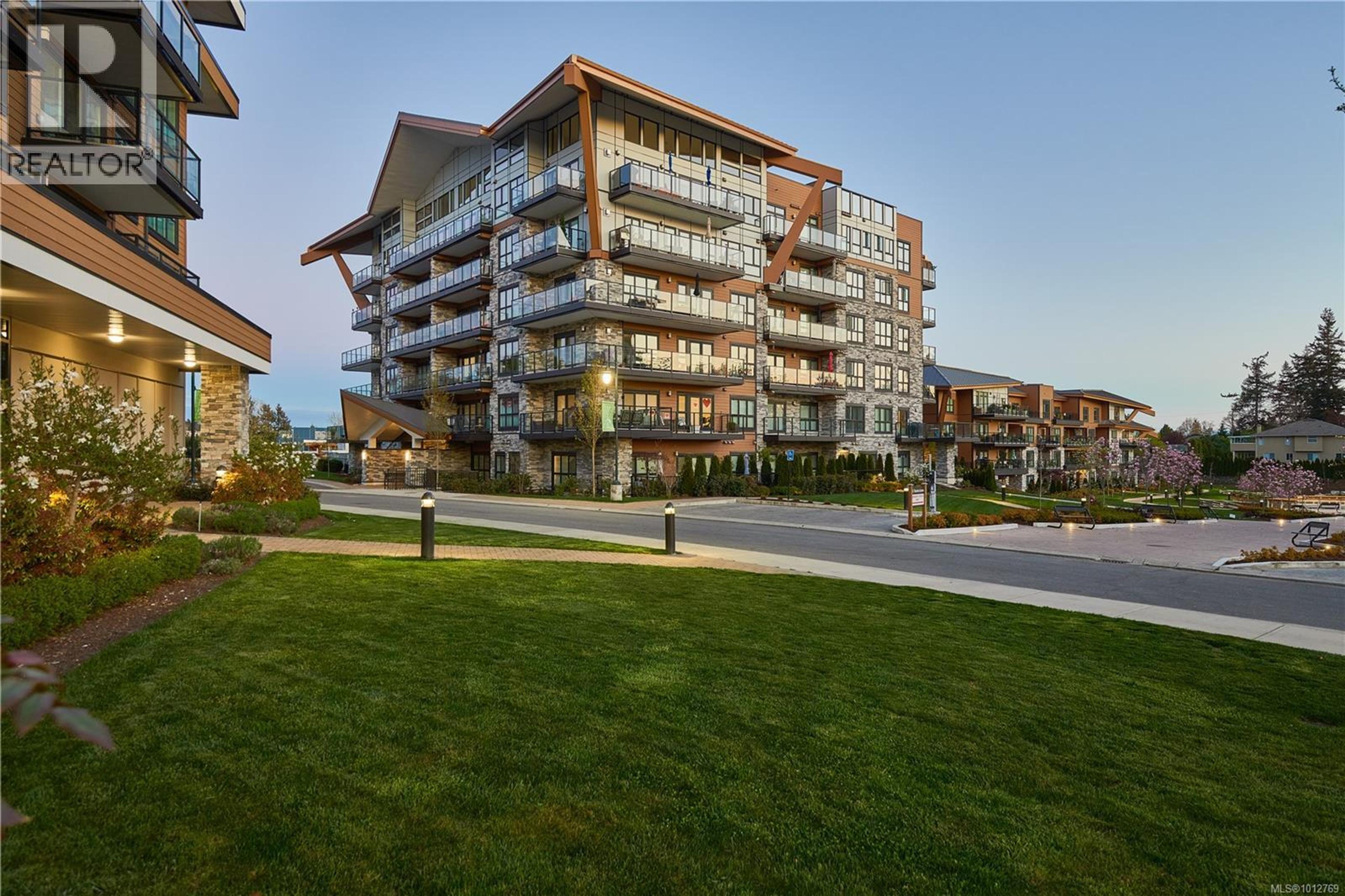 741 Travino Lane, Saanich - Exteriors - Photo 1