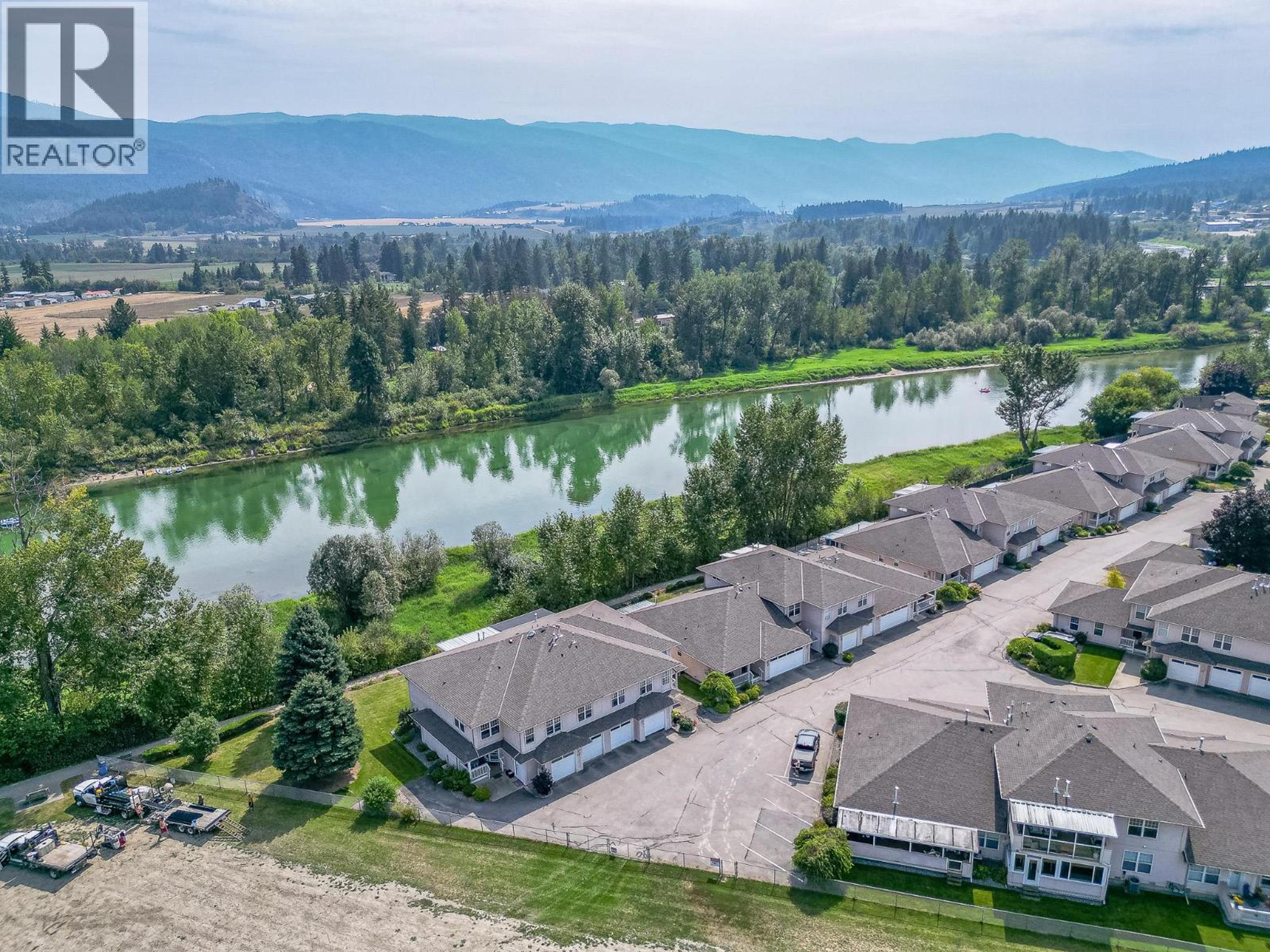 303 Regent Avenue, Enderby - Exteriors - Full Complex View, Drone/Aerial View - Photo 8