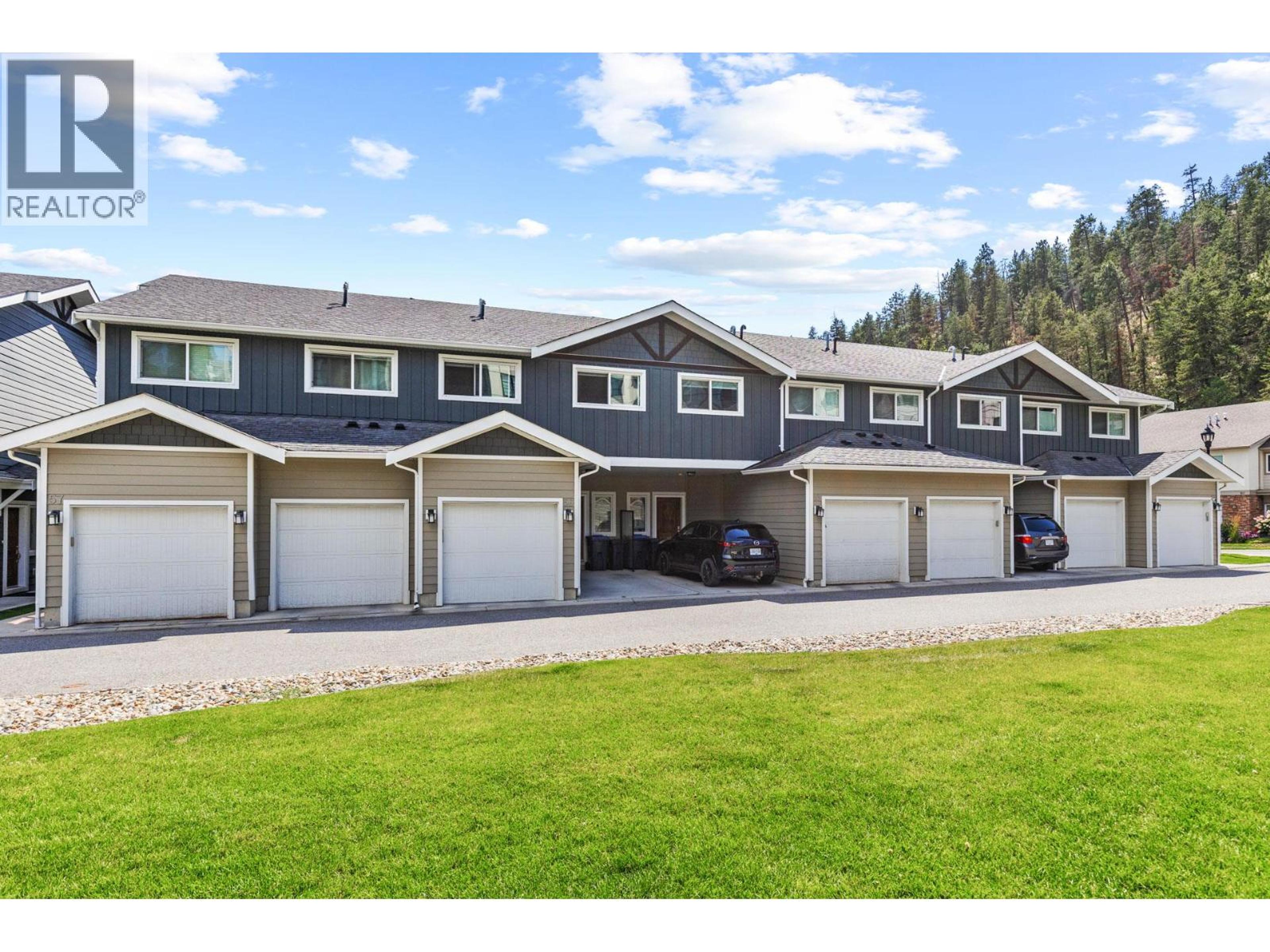 600 Boynton Place, Kelowna - Exteriors - Full Complex View - Photo 2