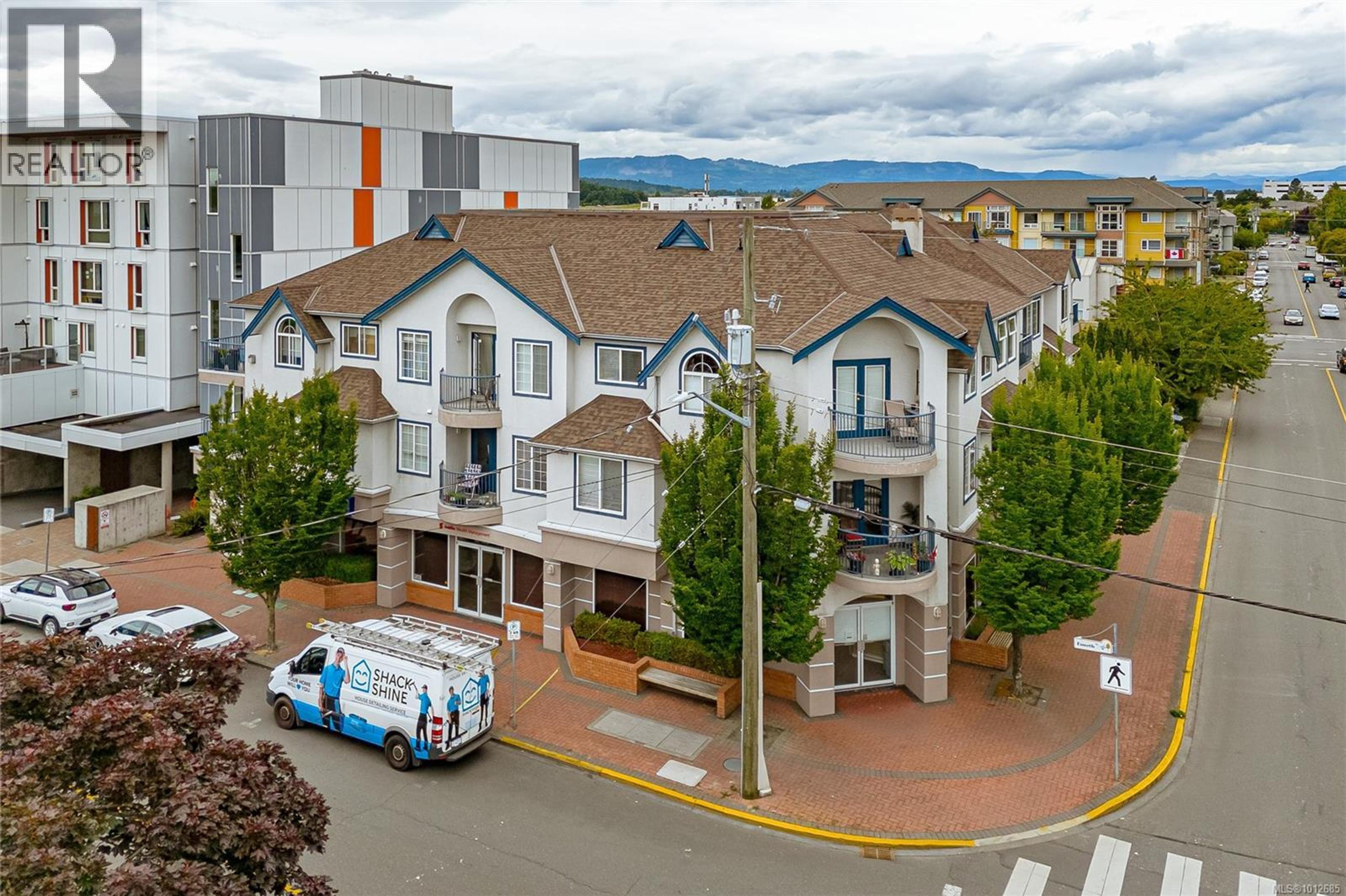 2421 Sidney Ave, Sidney - Exteriors - Full Complex View, Drone/Aerial View - Photo 4