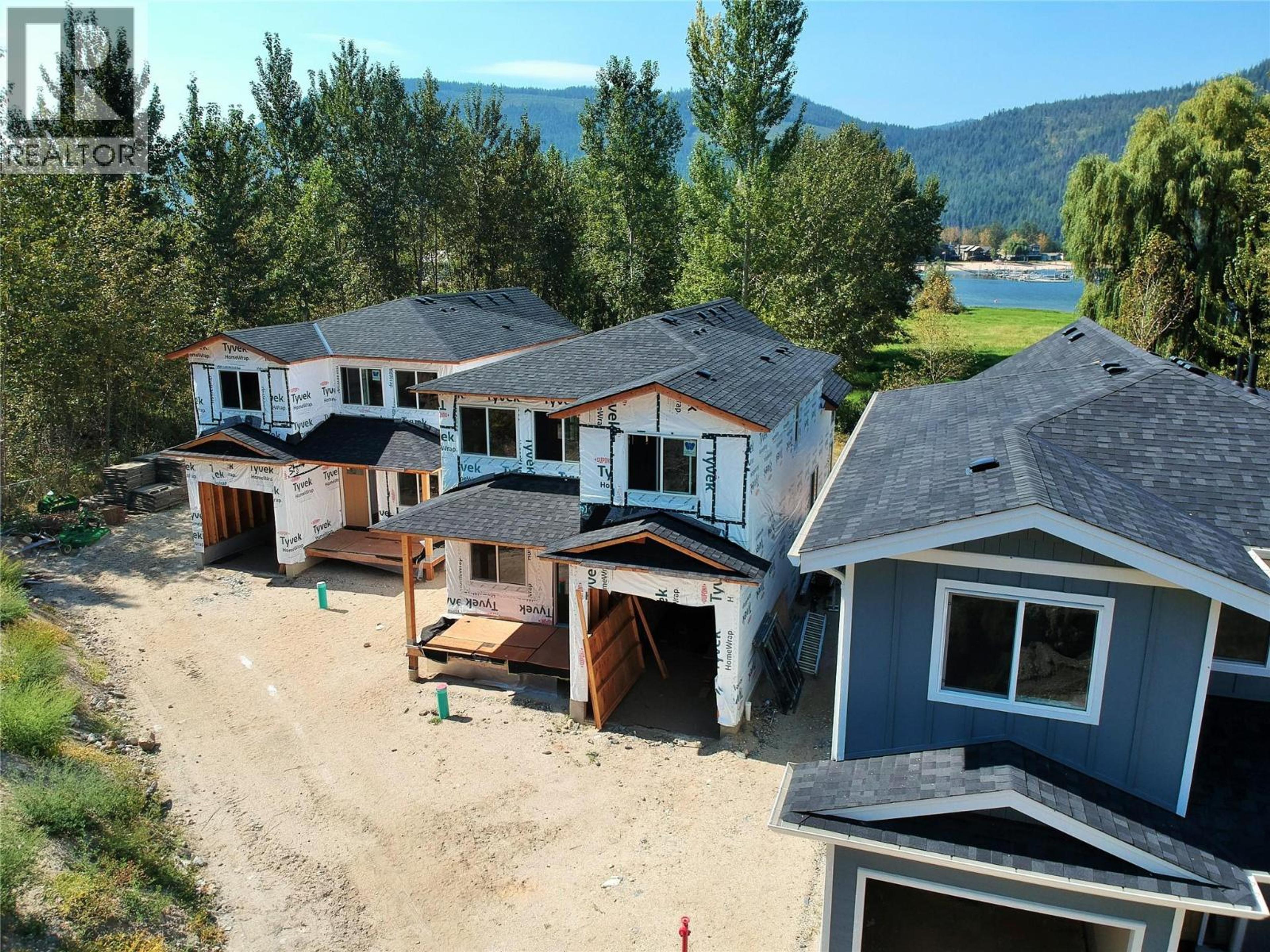 8200 97A Highway, Mara - Exteriors - Full Complex View, Drone/Aerial View - Photo 4