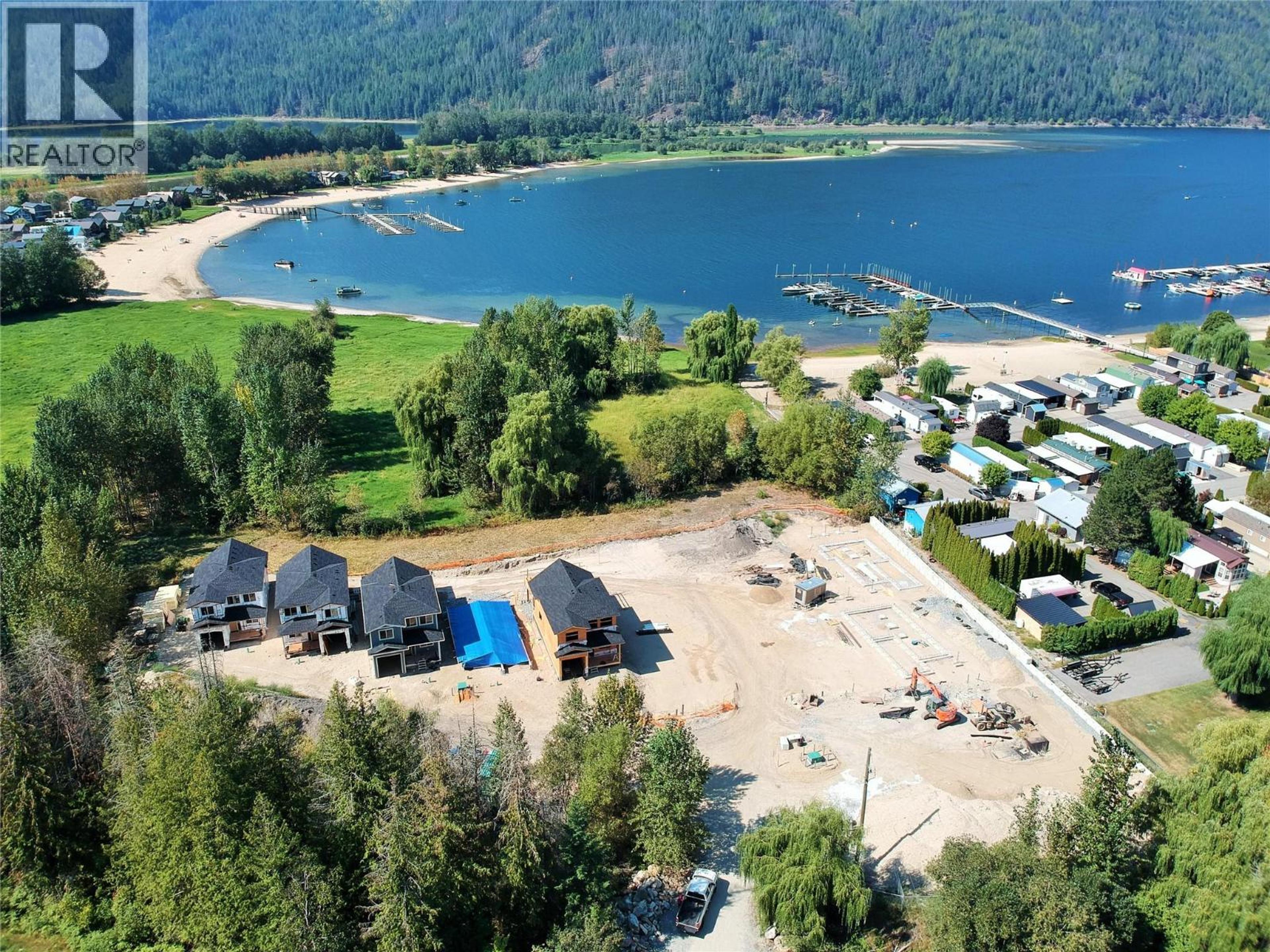 8200 97A Highway, Mara - Exteriors - Full Complex View, Drone/Aerial View - Photo 8