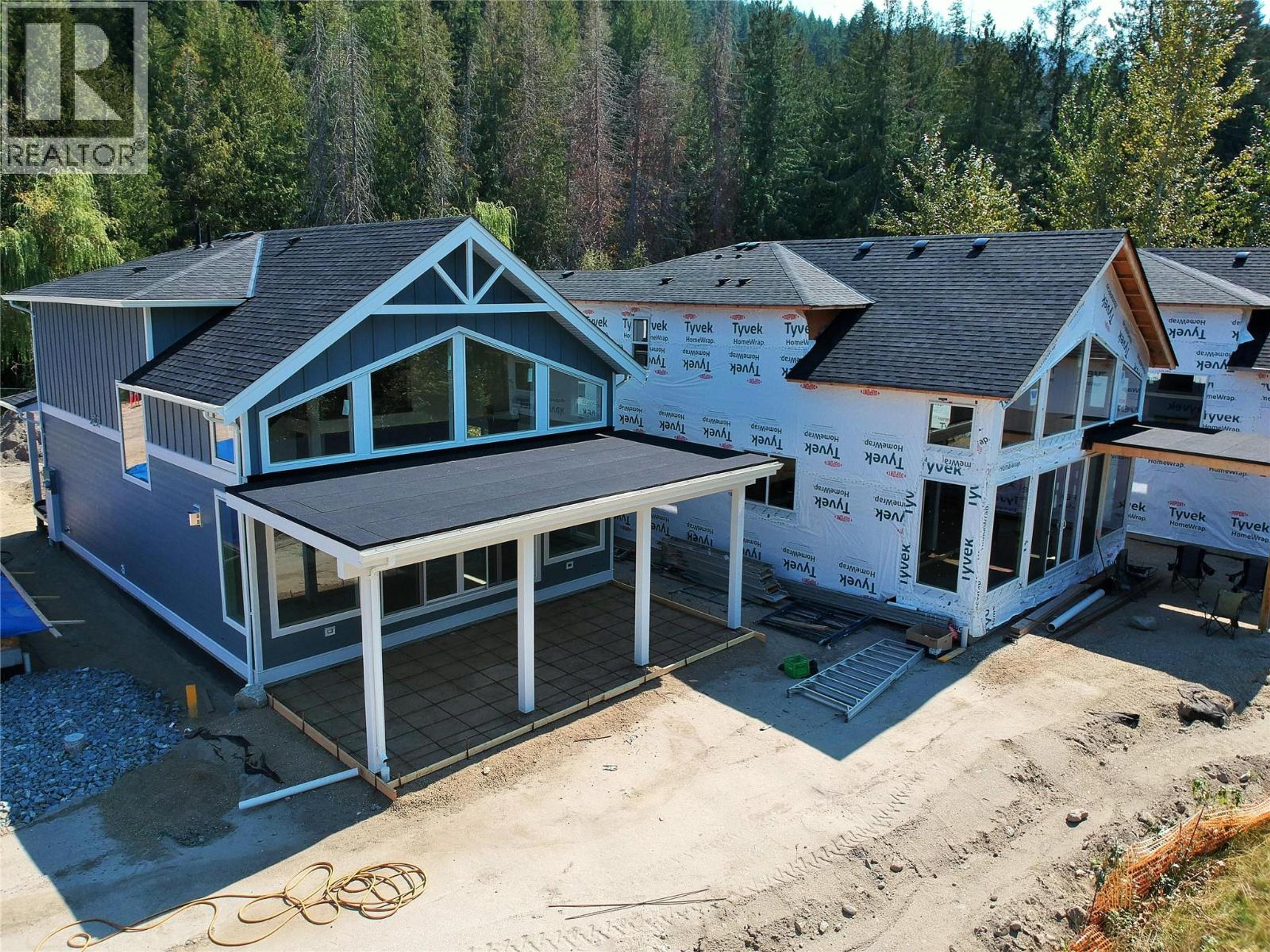 8200 97A Highway, Mara - Exteriors - Full Complex View, Drone/Aerial View - Photo 10