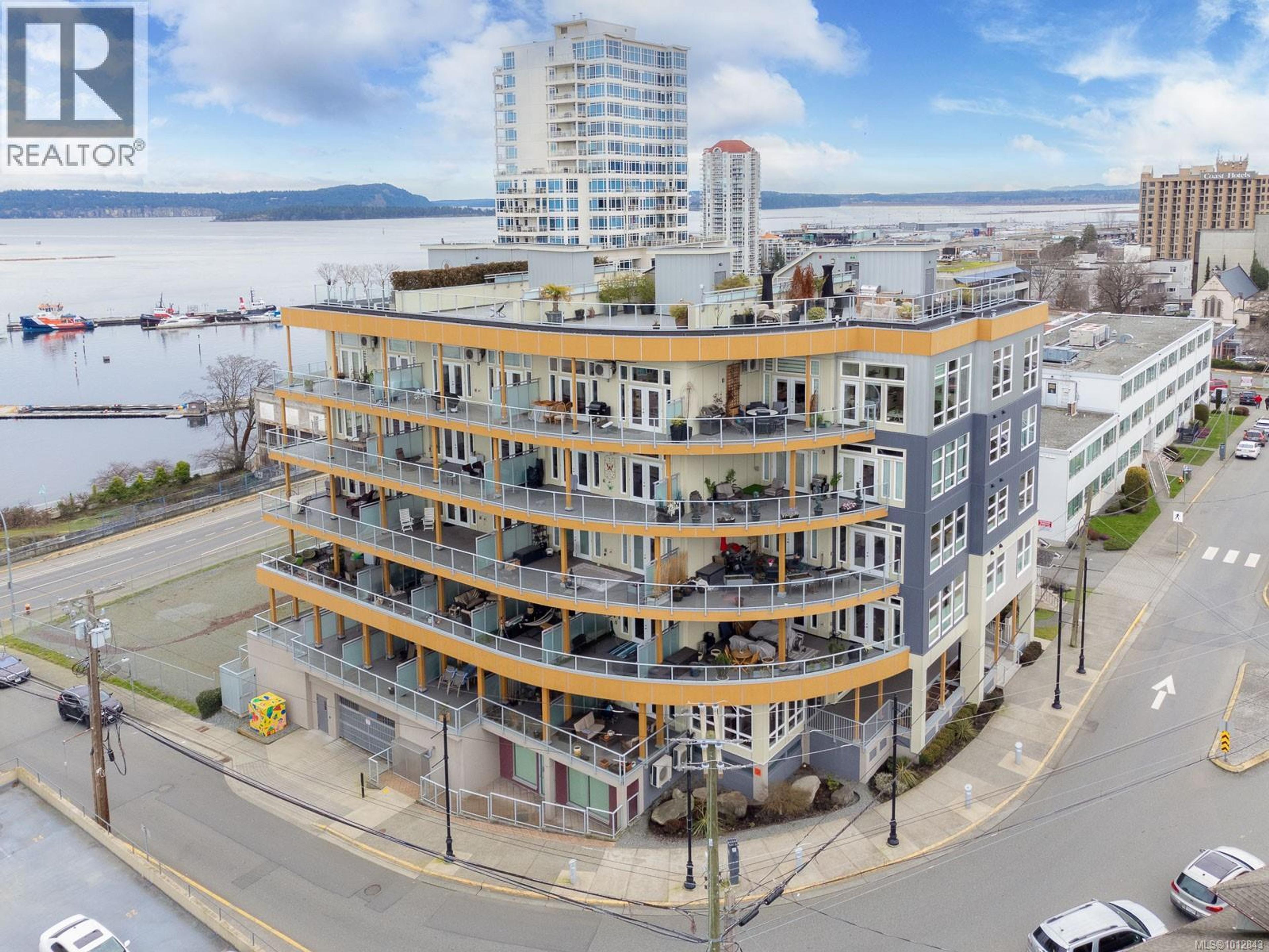 10 Chapel St, Nanaimo - Exteriors - Drone/Aerial View - Photo 1