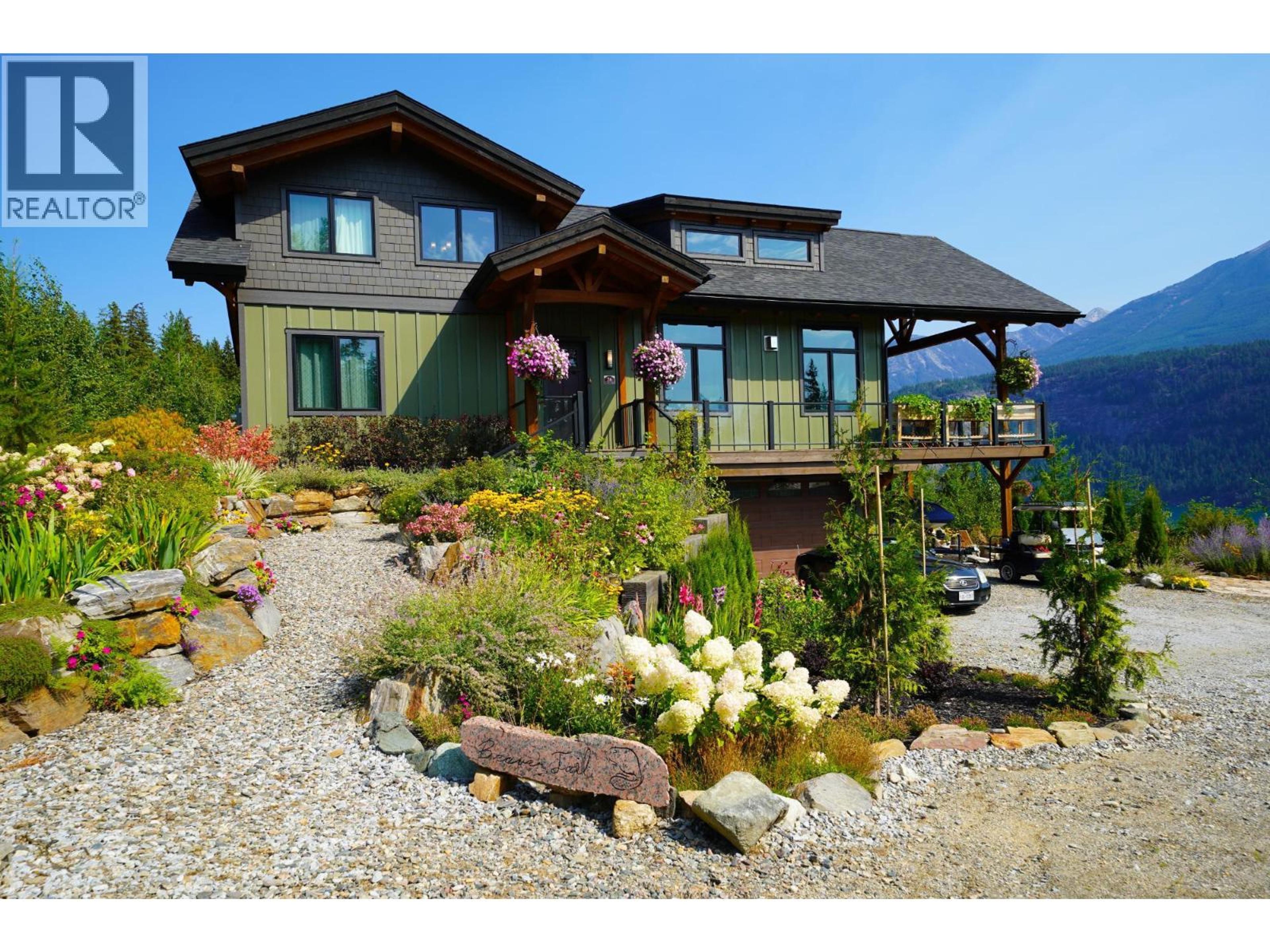 23 Birchgrove Bend, Kaslo - Exteriors - Photo 5