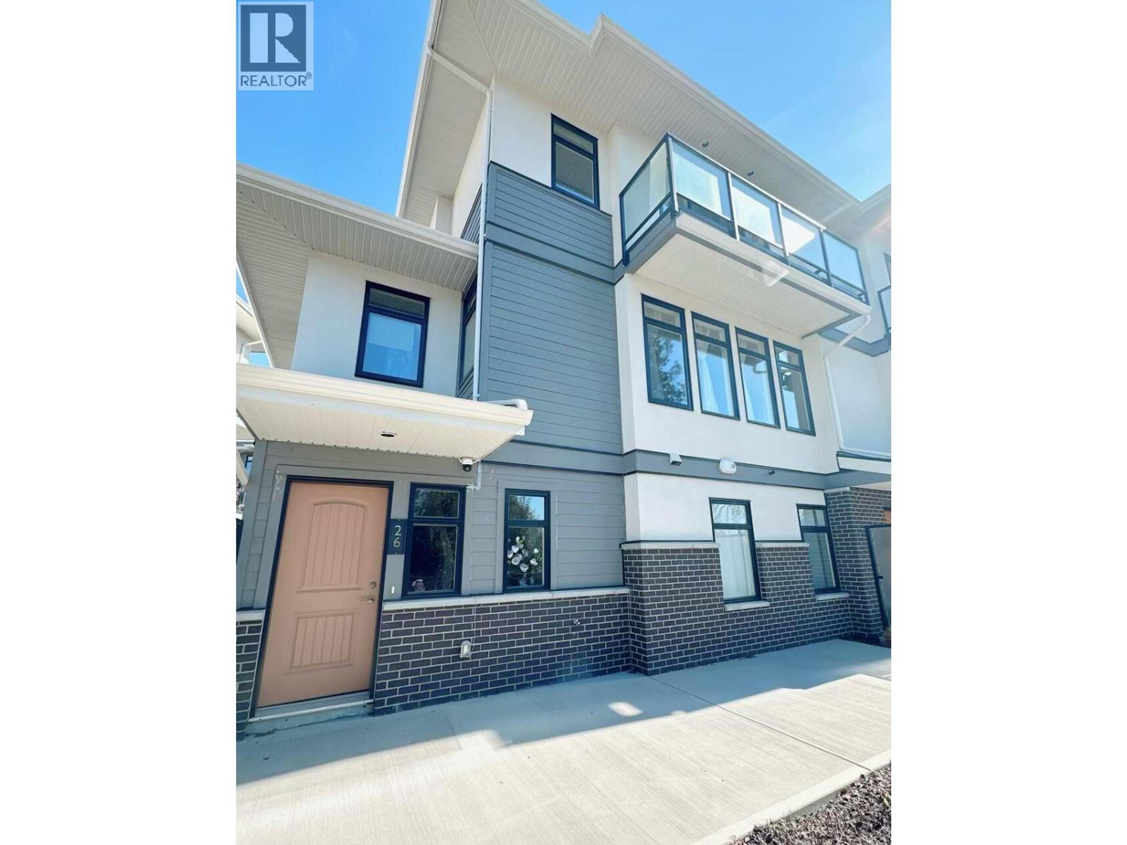 1102 Cameron Avenue, Kelowna - Exteriors - Photo 8