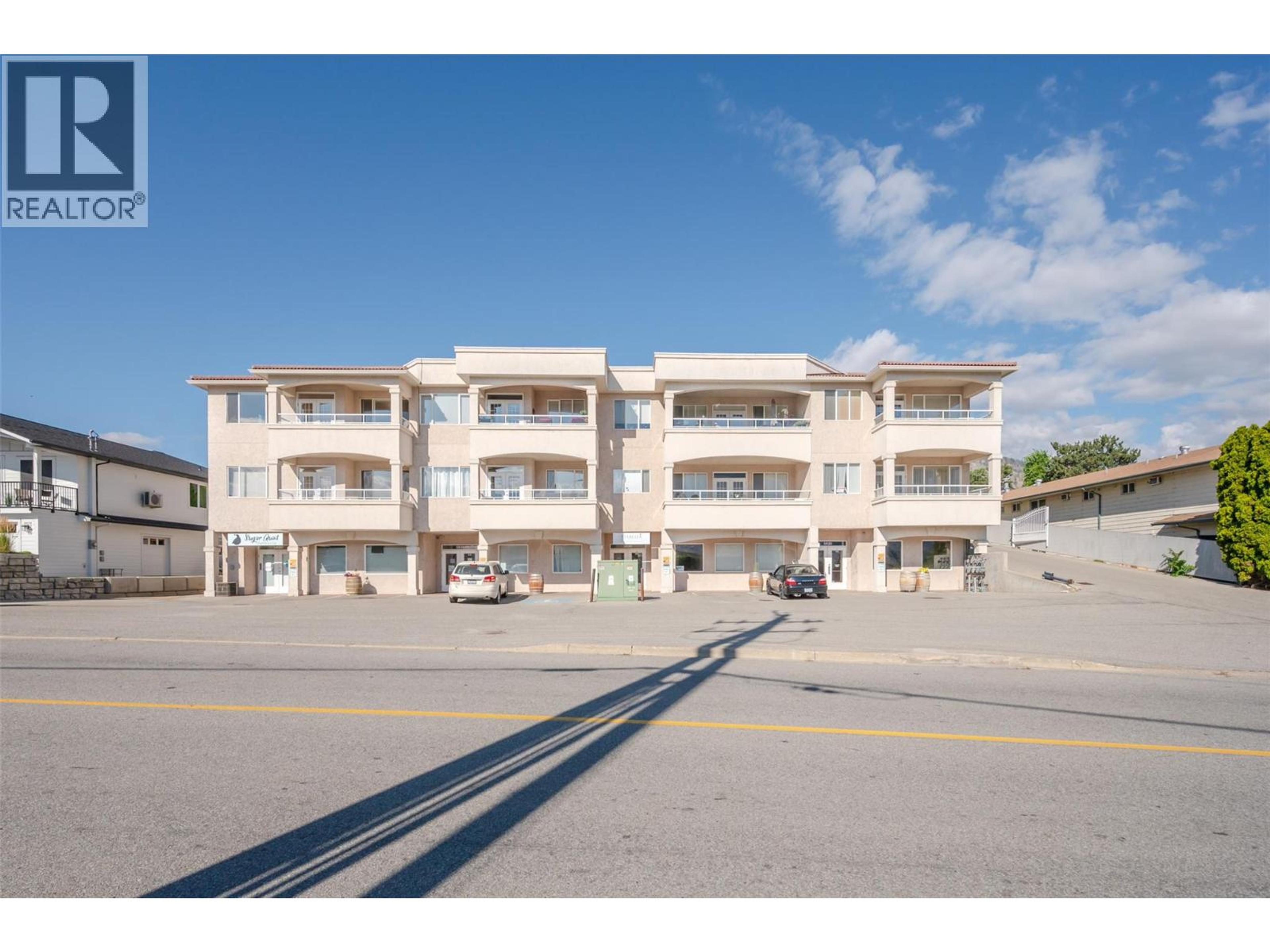 5820 89th Street, Osoyoos - Exteriors - Full Complex View - Photo 1