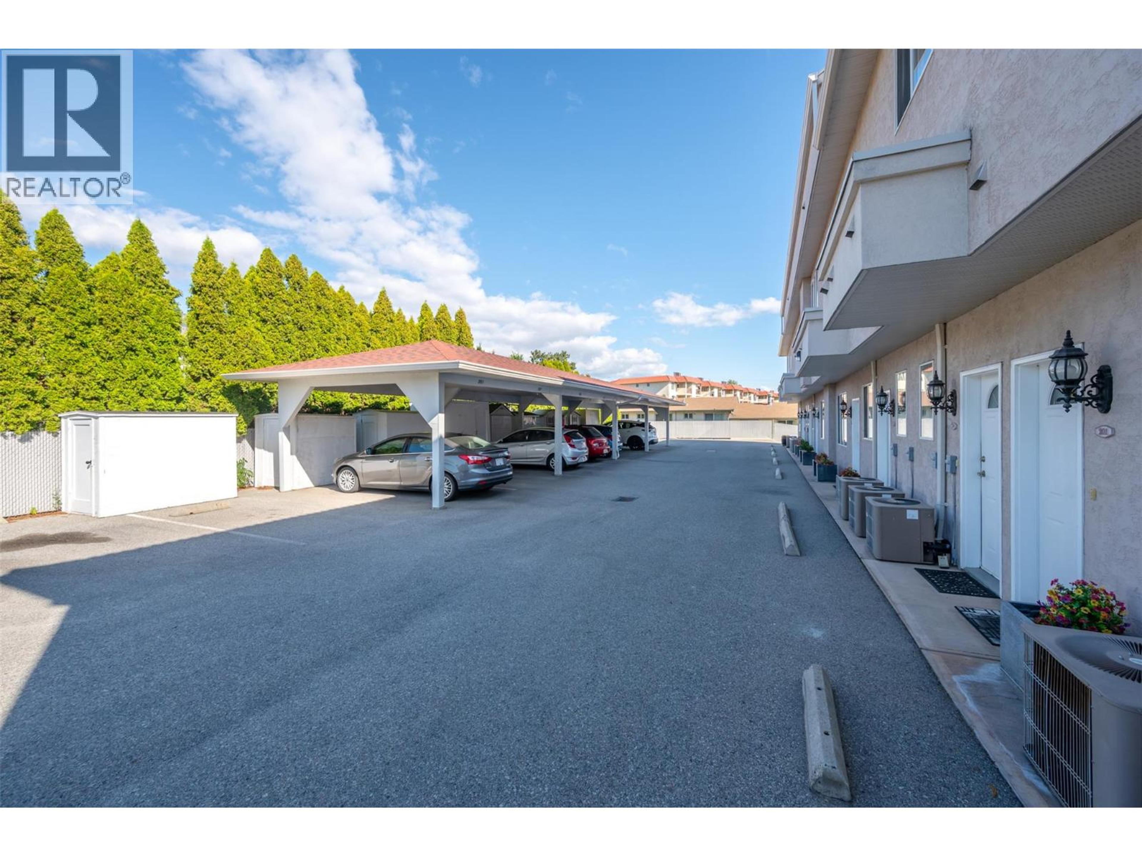 5820 89th Street, Osoyoos - Exteriors - Photo 9