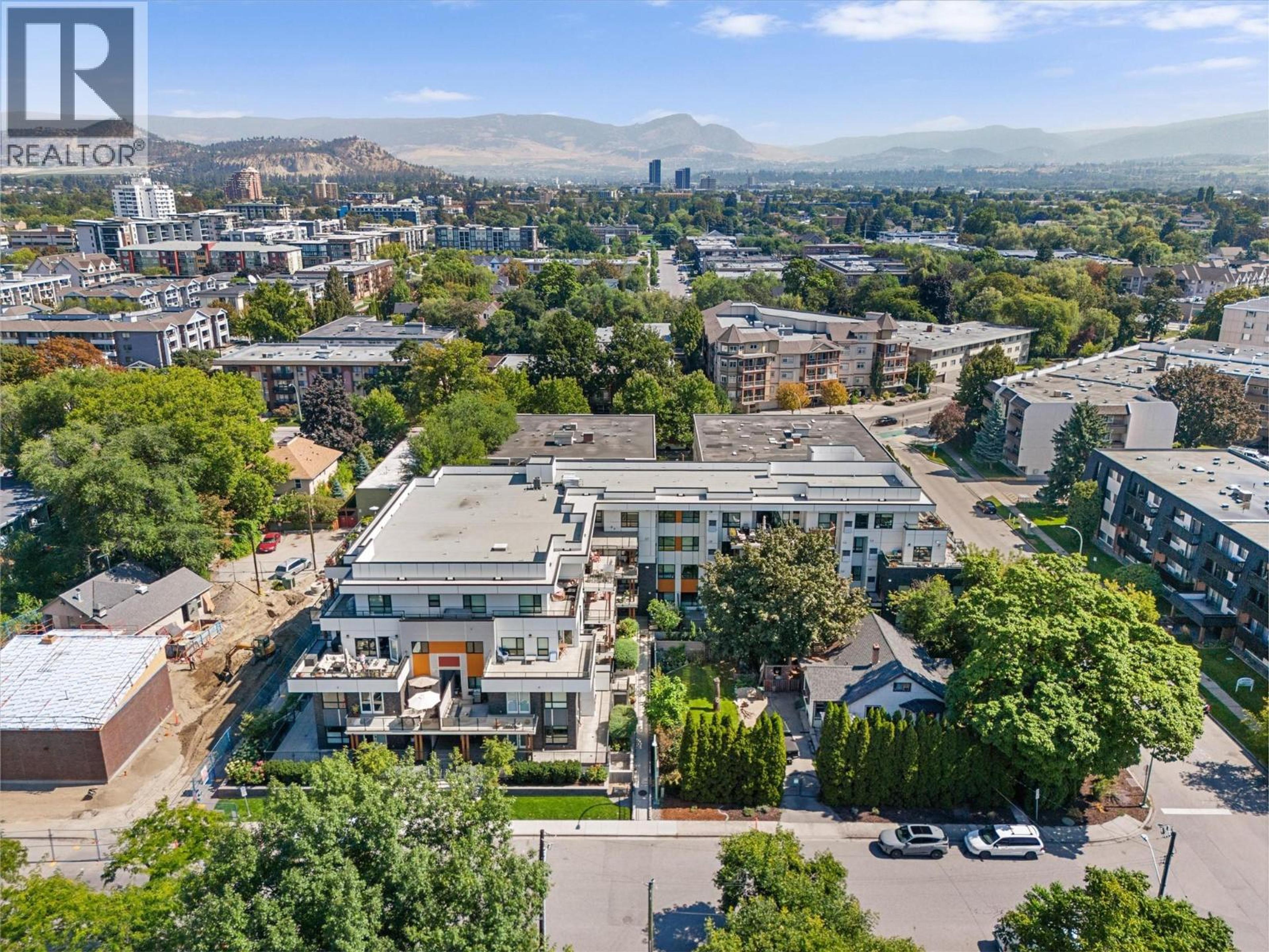1883 Water Street, Kelowna - Exteriors - Full Complex View, Drone/Aerial View - Photo 2