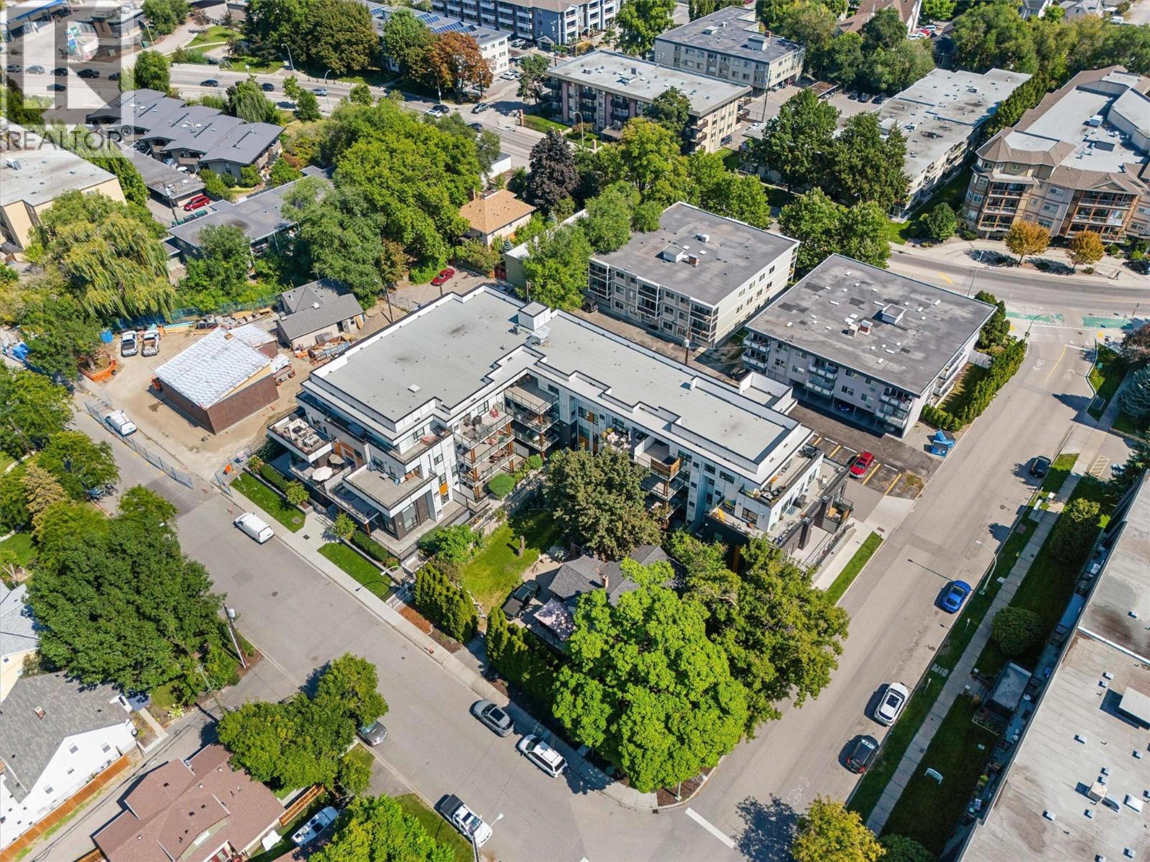1883 Water Street, Kelowna - Exteriors - Full Complex View, Drone/Aerial View - Photo 7