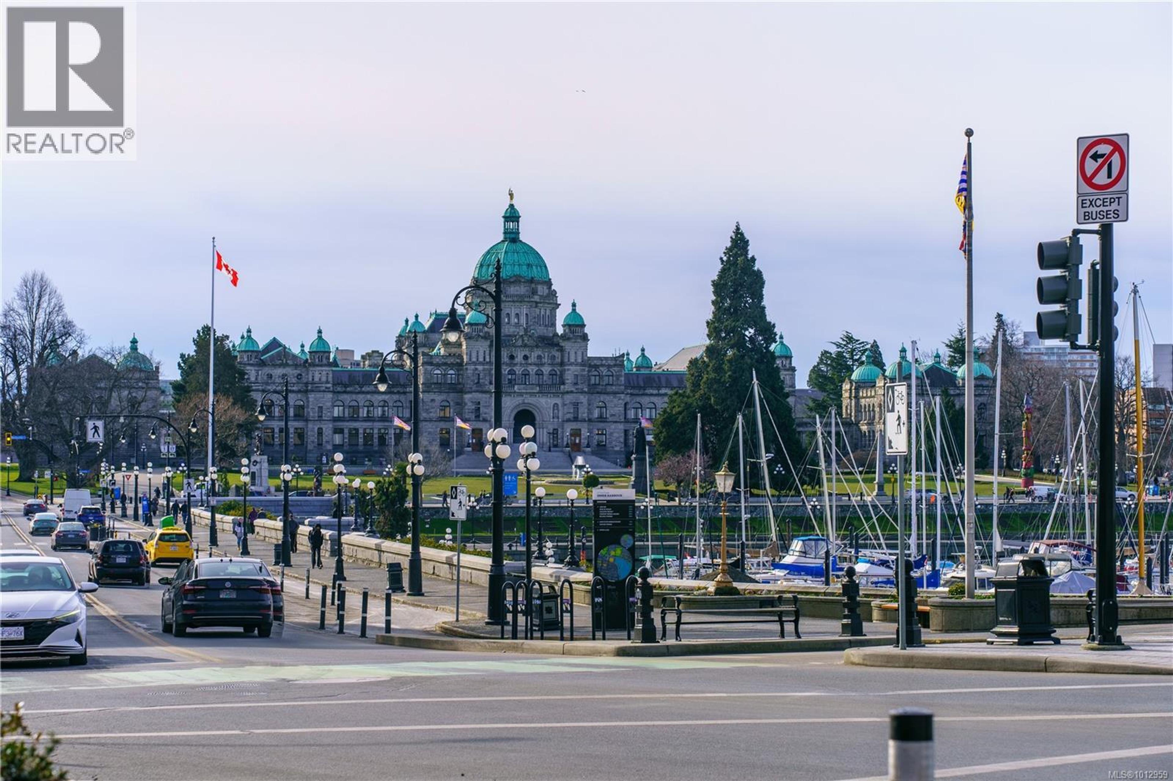 888 Government St, Victoria - Exteriors - Photo 1