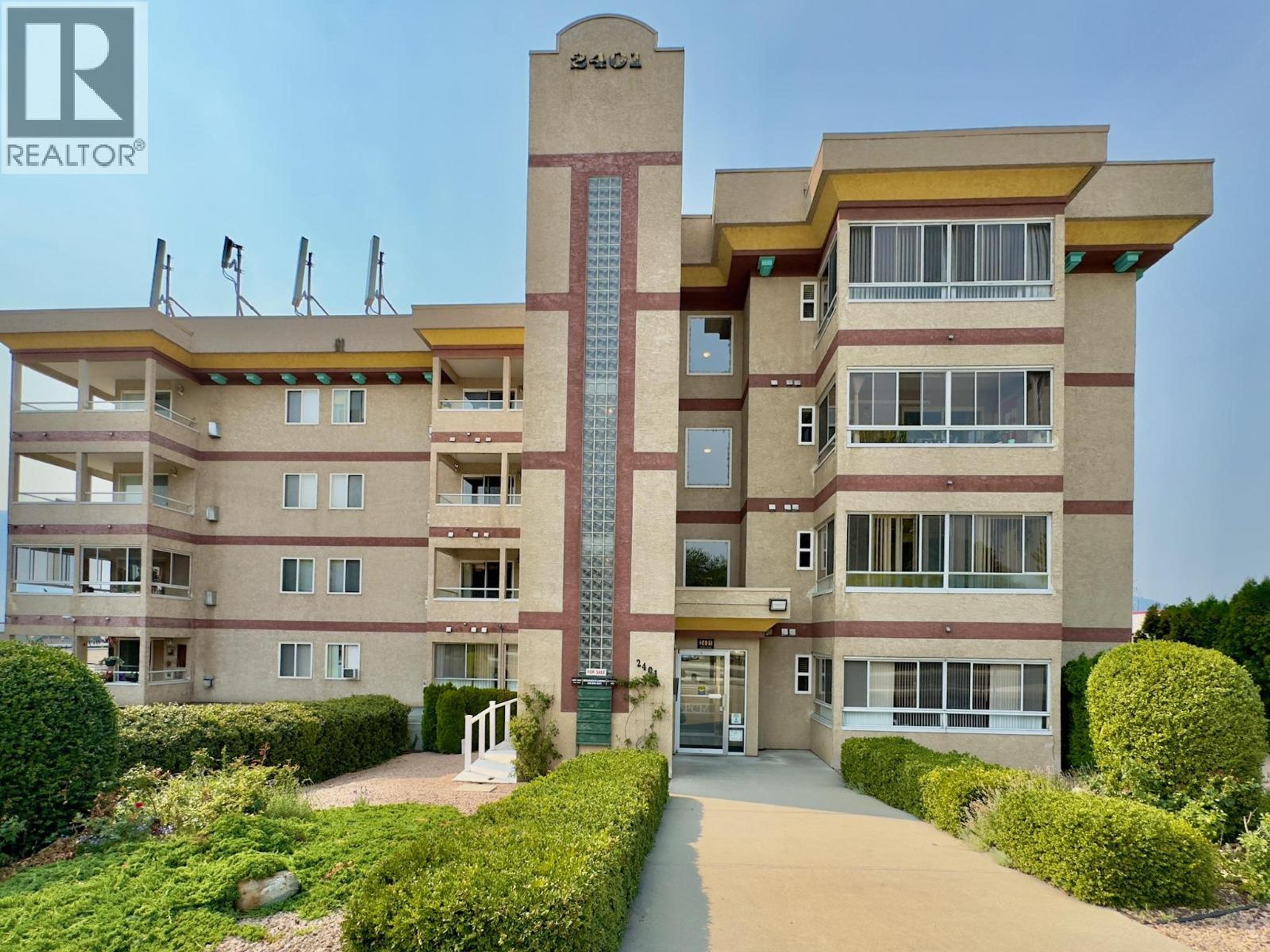 2401 SOUTH MAIN Street, Penticton - Exteriors - Photo 4