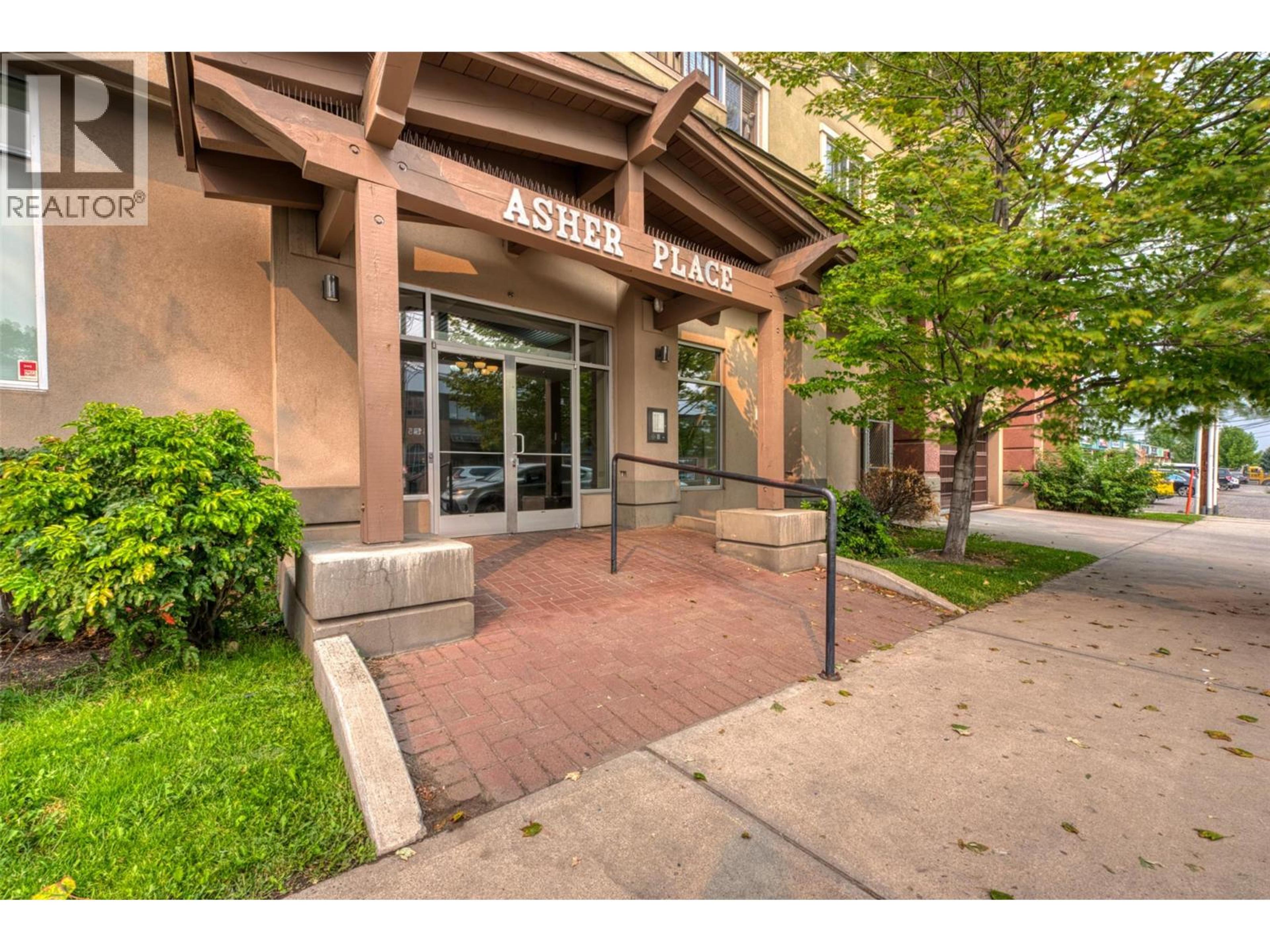 140 Asher Road, Kelowna - Exteriors - Photo 2