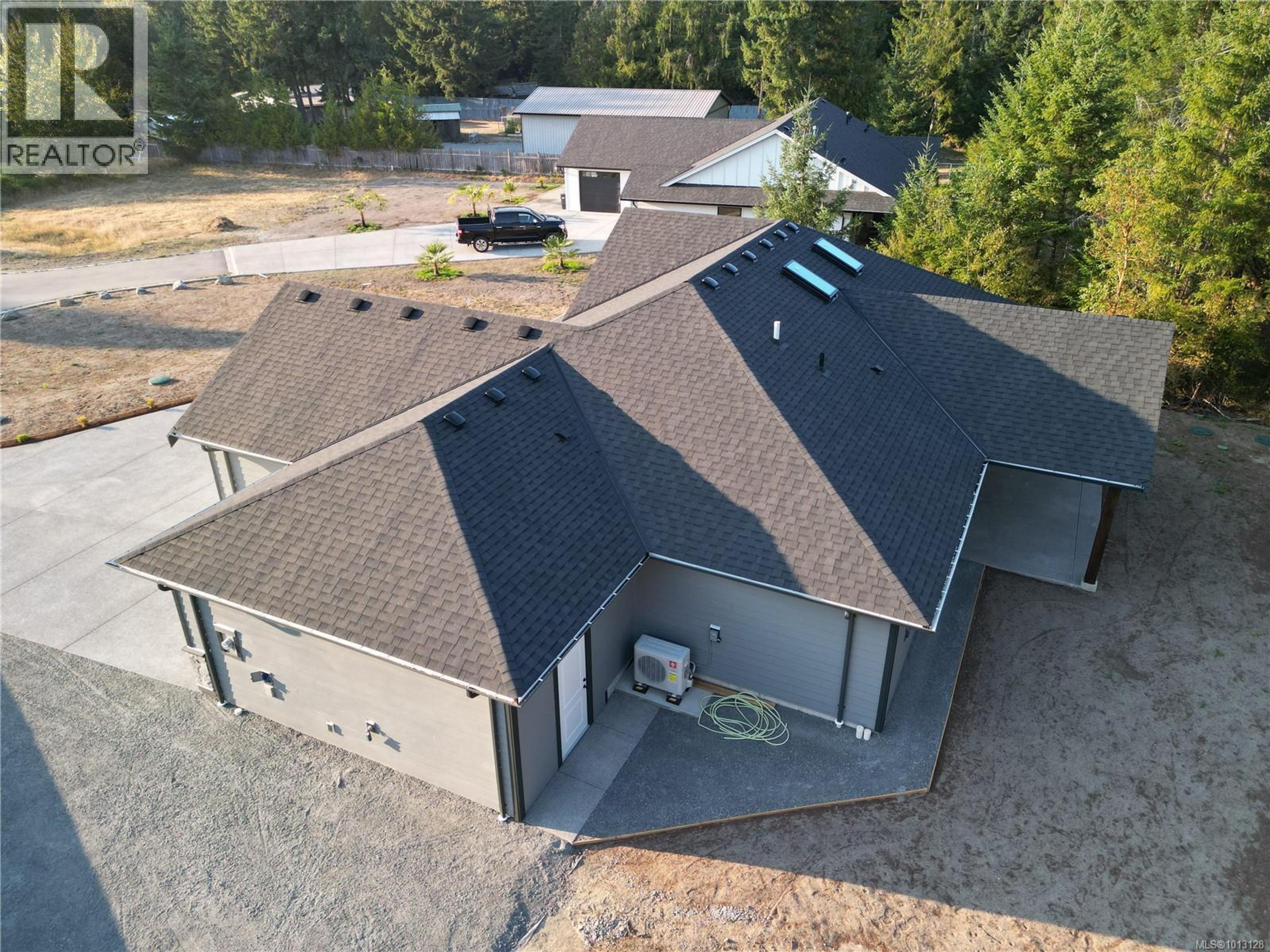 1944 Woobank Rd, Nanaimo - Exteriors - Drone/Aerial View - Photo 8