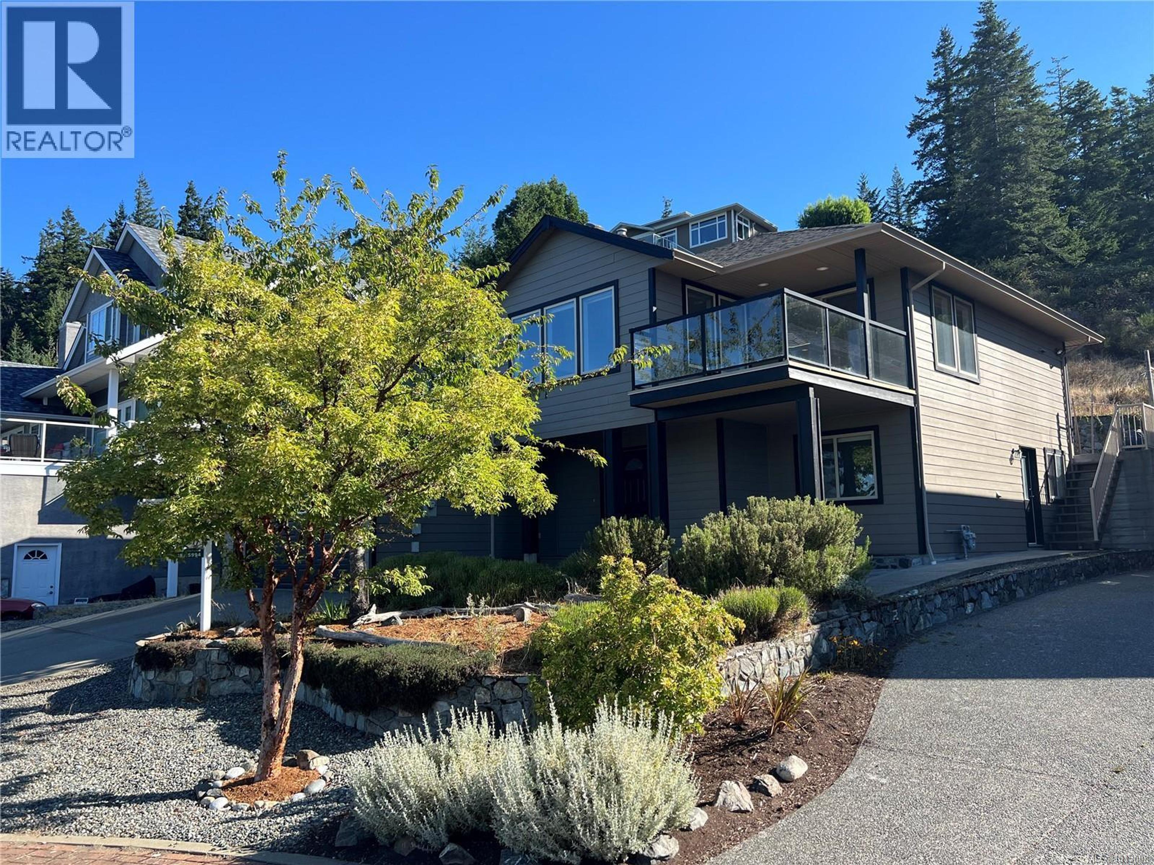 3581 Sun Vista, Langford - Exteriors - Photo 1