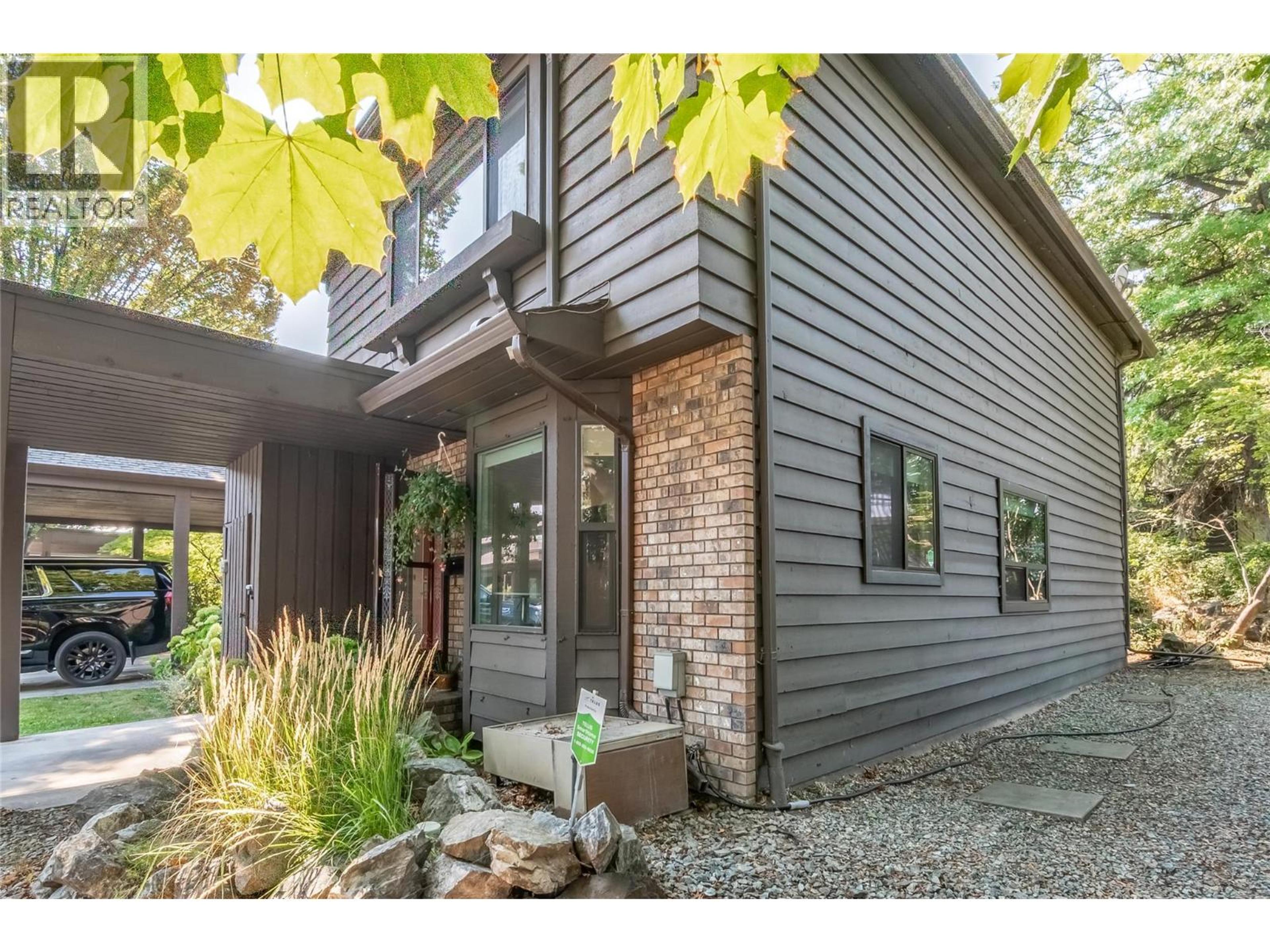 1995 Burtch Road, Kelowna - Exteriors - Photo 3